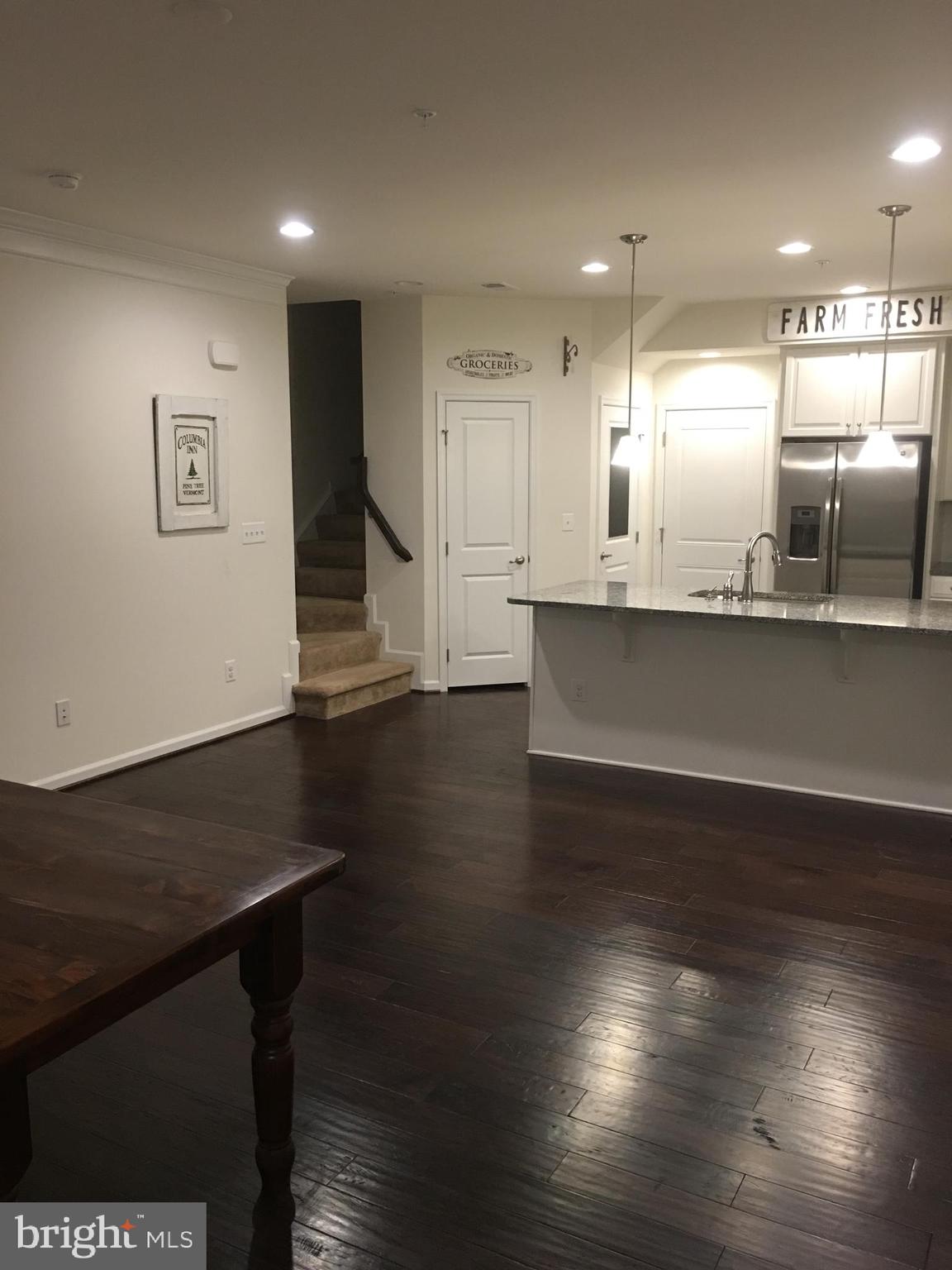 VIRGINIA MANOR CONDOMINIUM - Residential