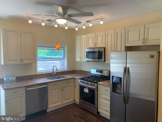 WOODBERRY - Residential