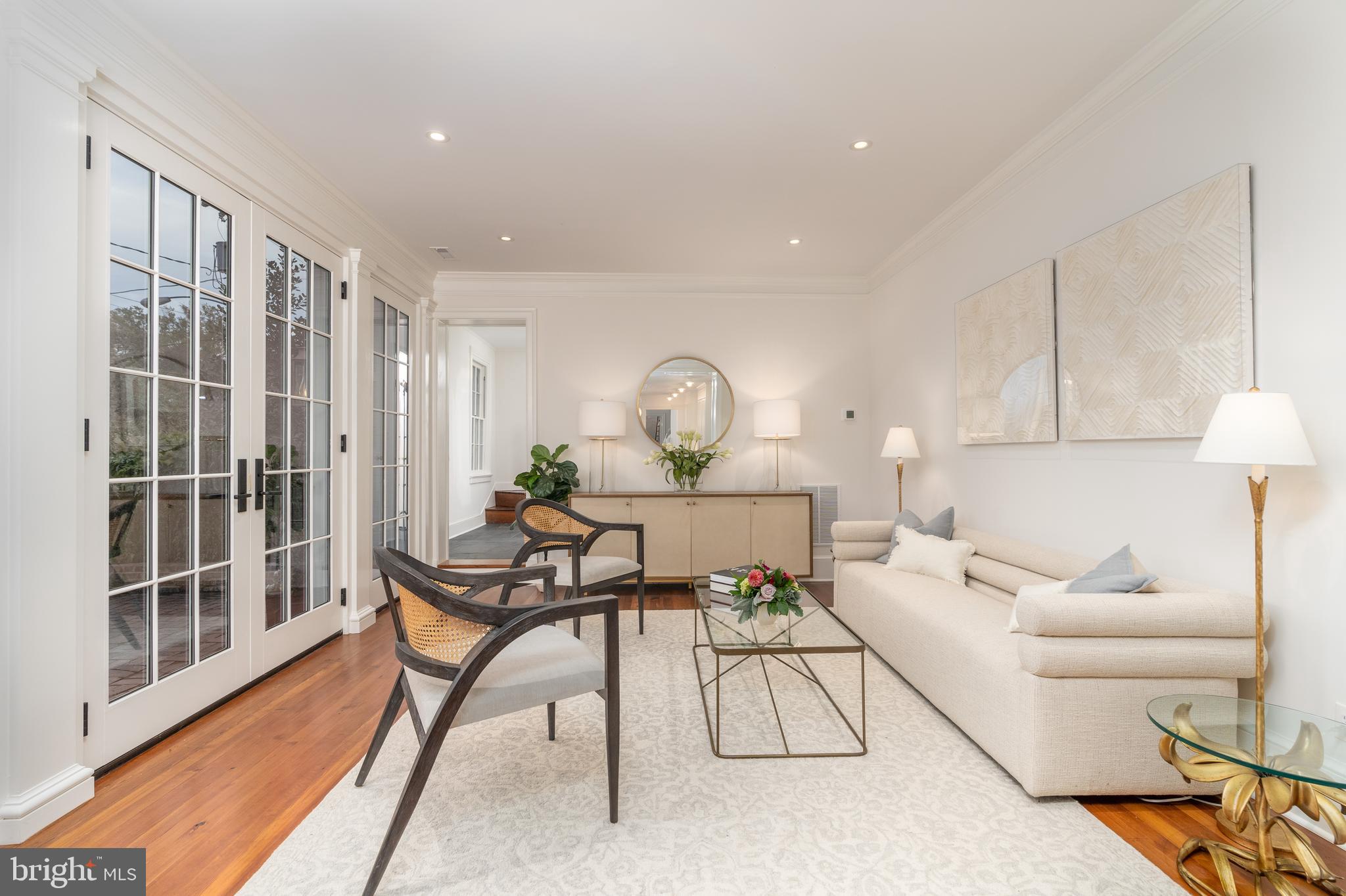 OLD TOWN ALEXANDRIA - Residential