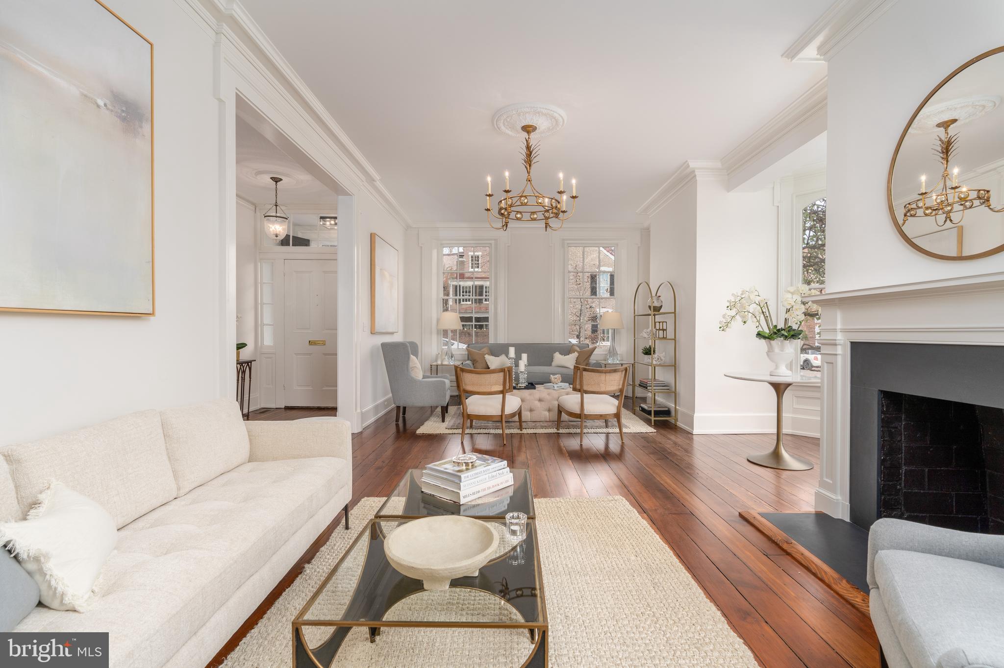 OLD TOWN ALEXANDRIA - Residential