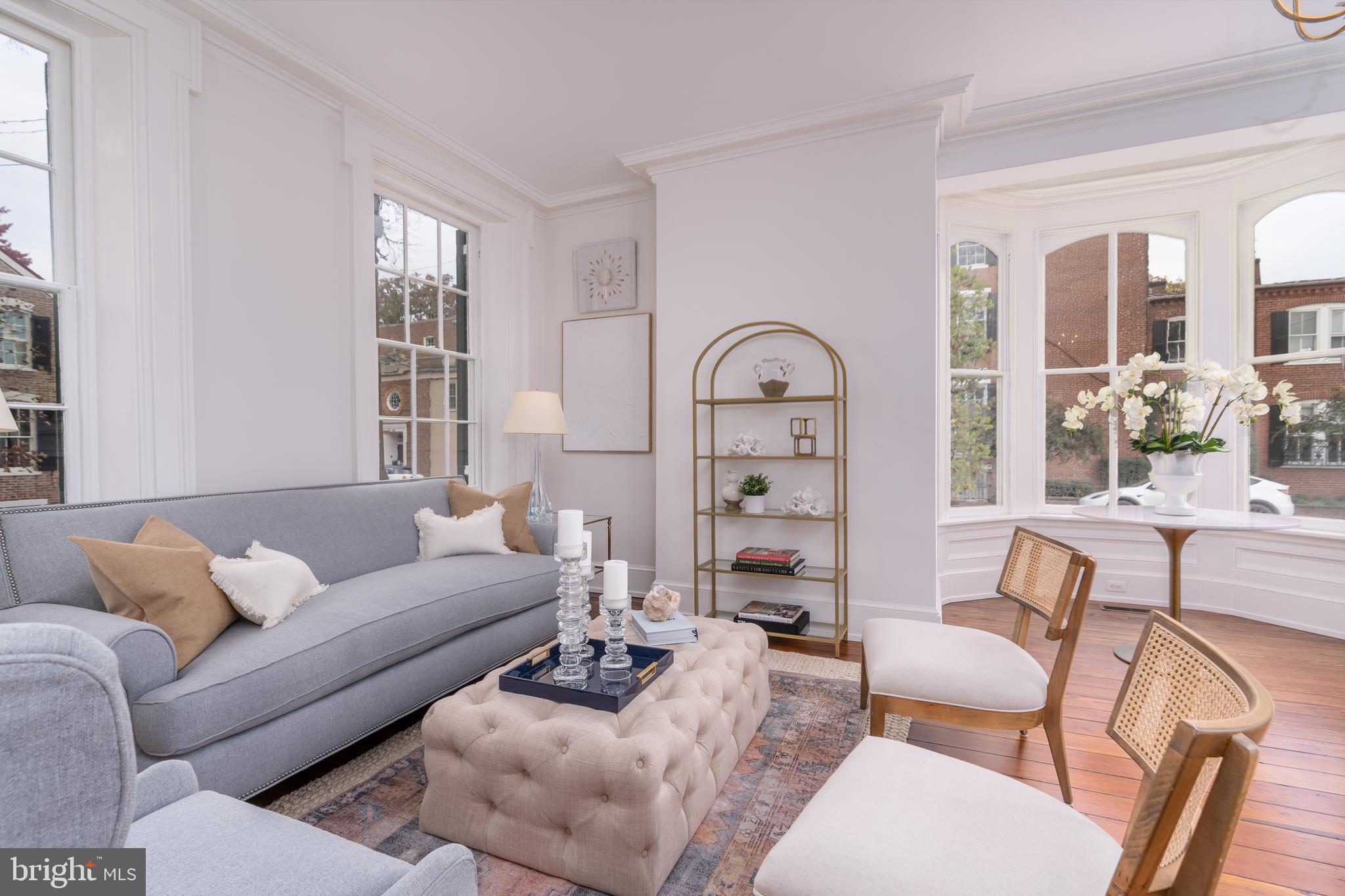 OLD TOWN ALEXANDRIA - Residential