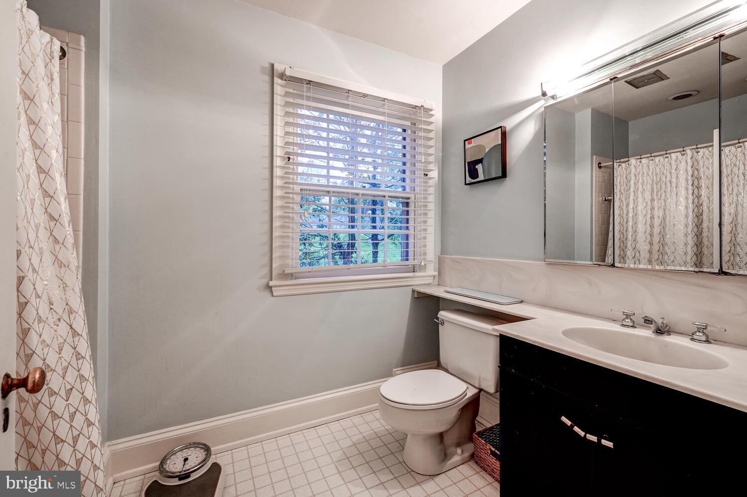 RUXTON/WOODBROOK - Residential