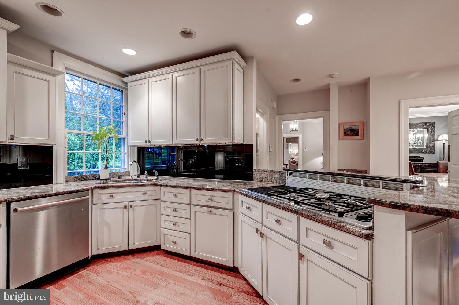 RUXTON/WOODBROOK - Residential