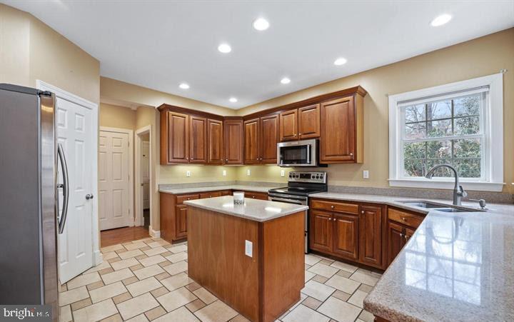 FAWN LAKE - Residential Lease