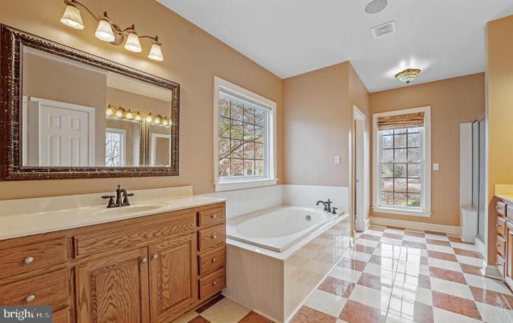 FAWN LAKE - Residential Lease