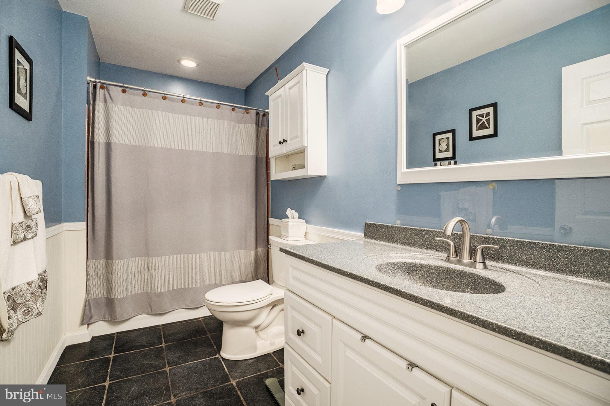 SOMERTON - Residential