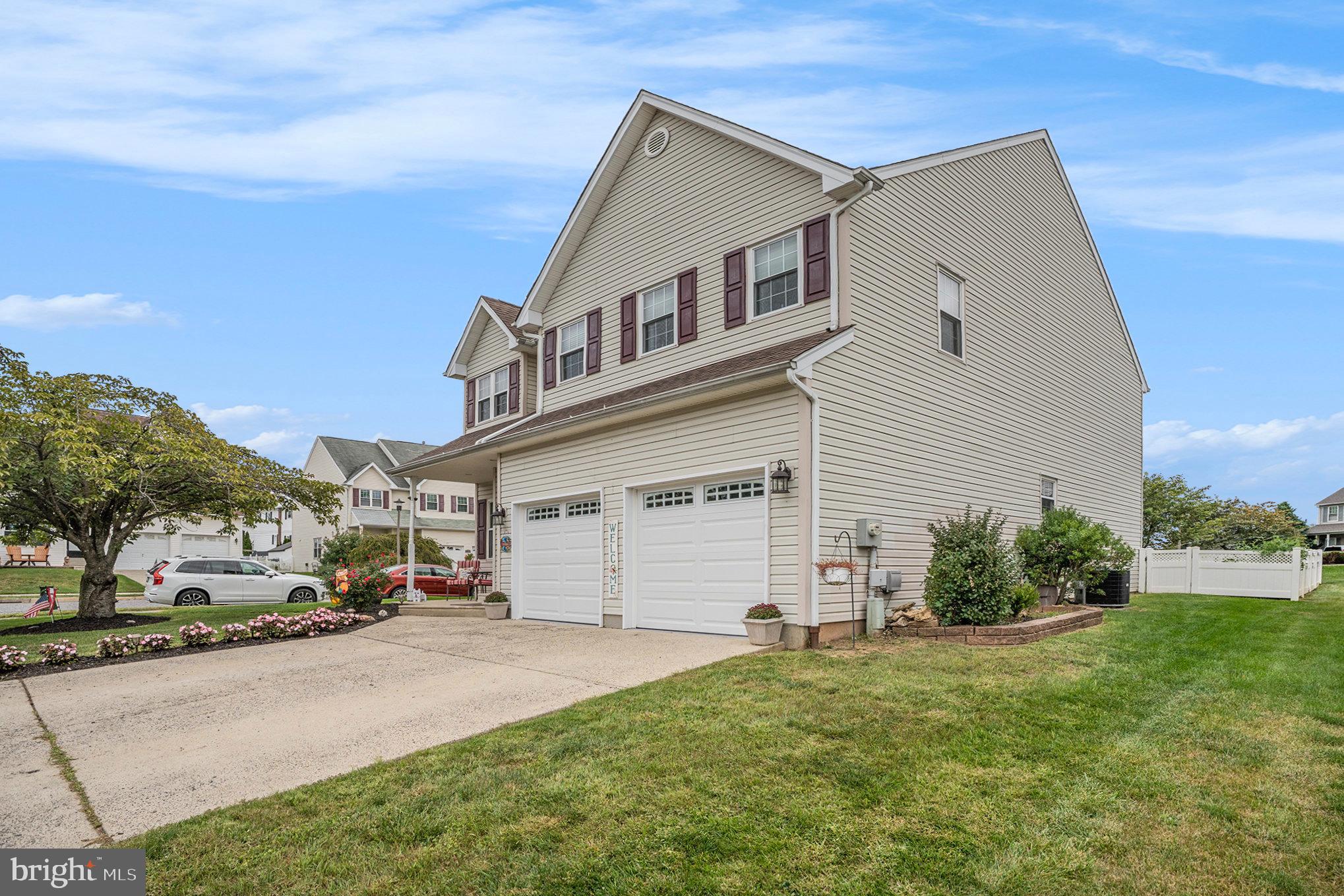 SOMERTON - Residential