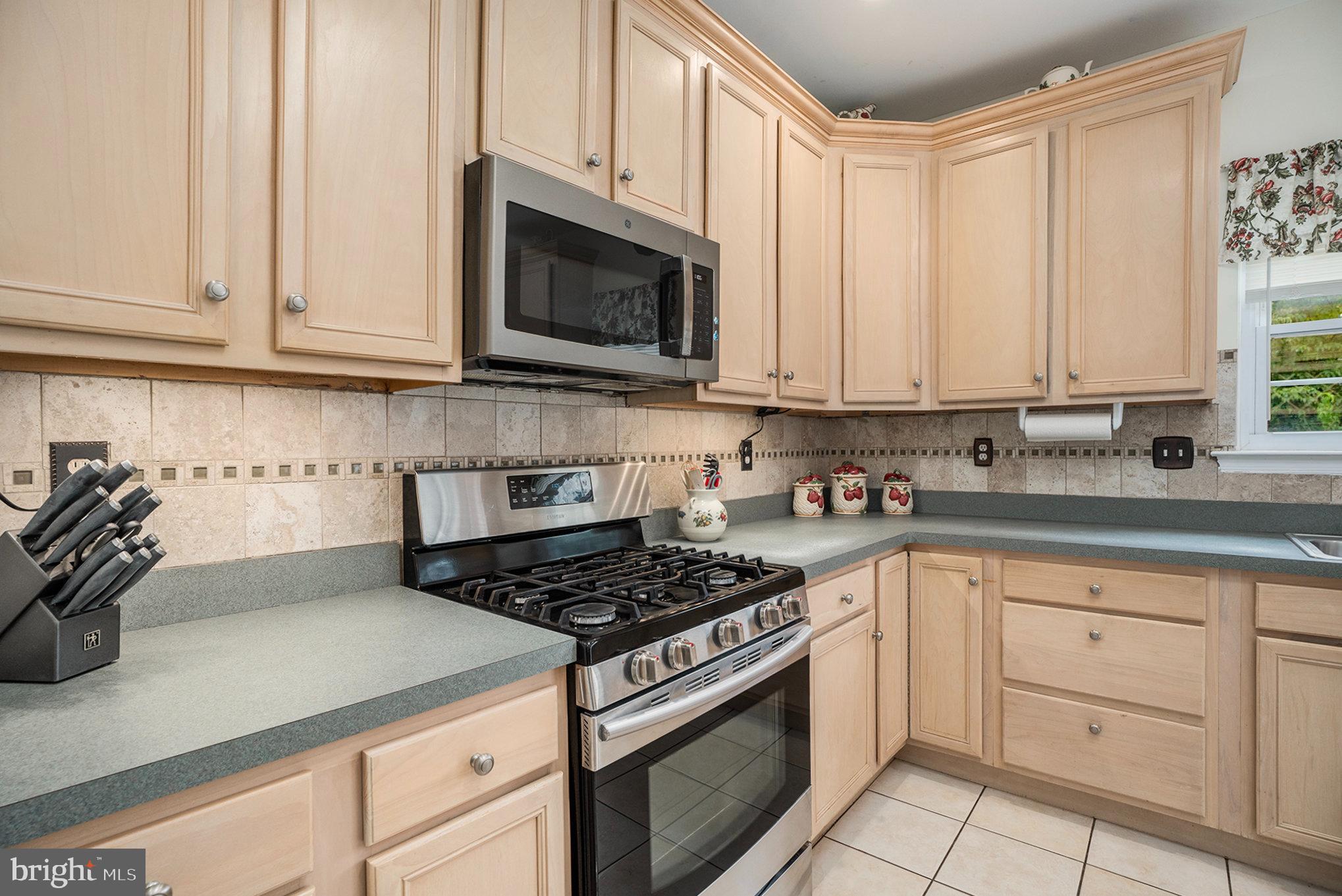 SOMERTON - Residential