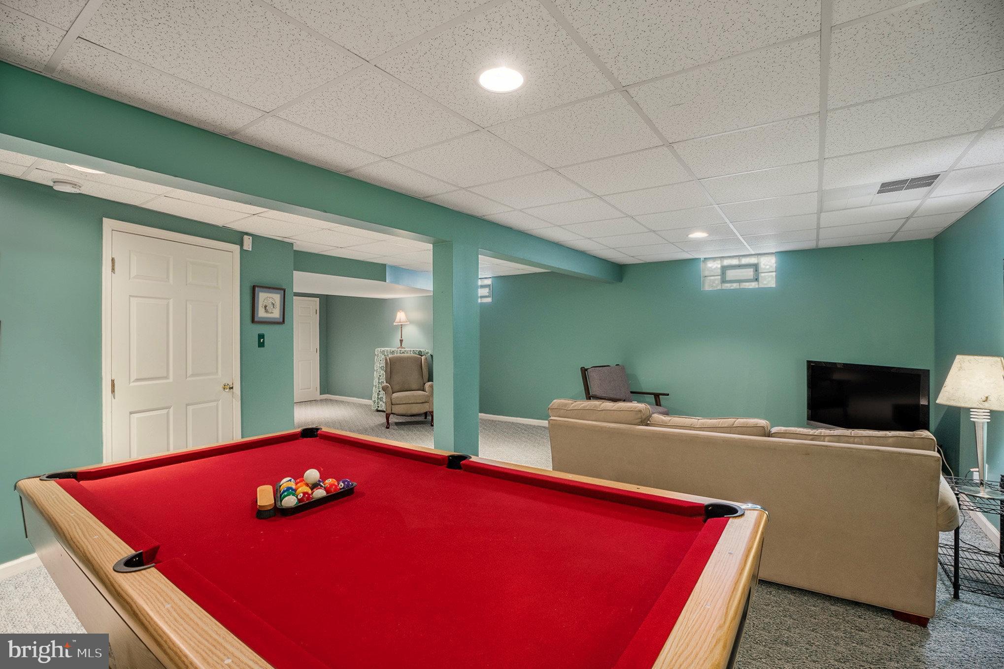 SOMERTON - Residential