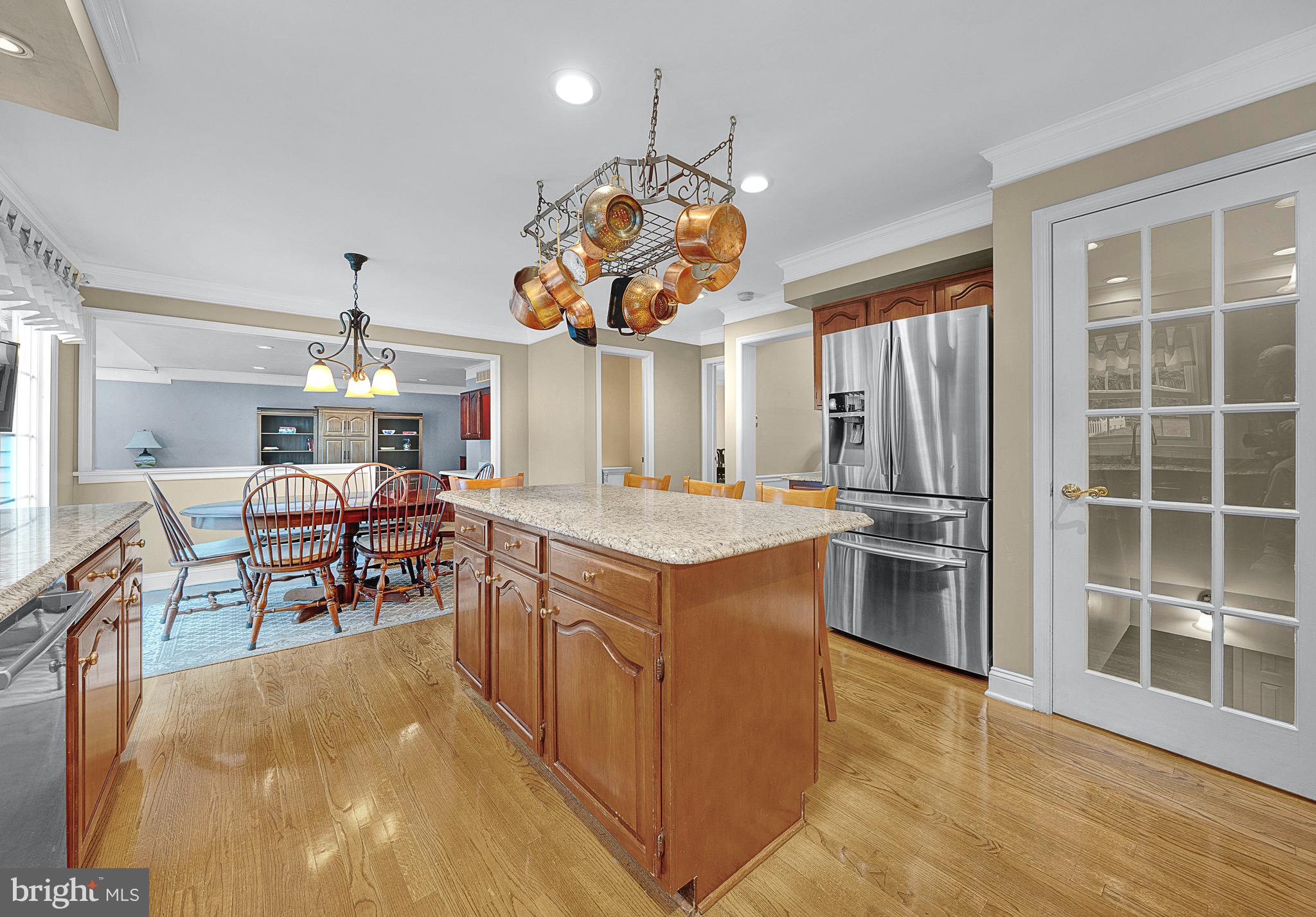 HIGHSPIRE - Residential