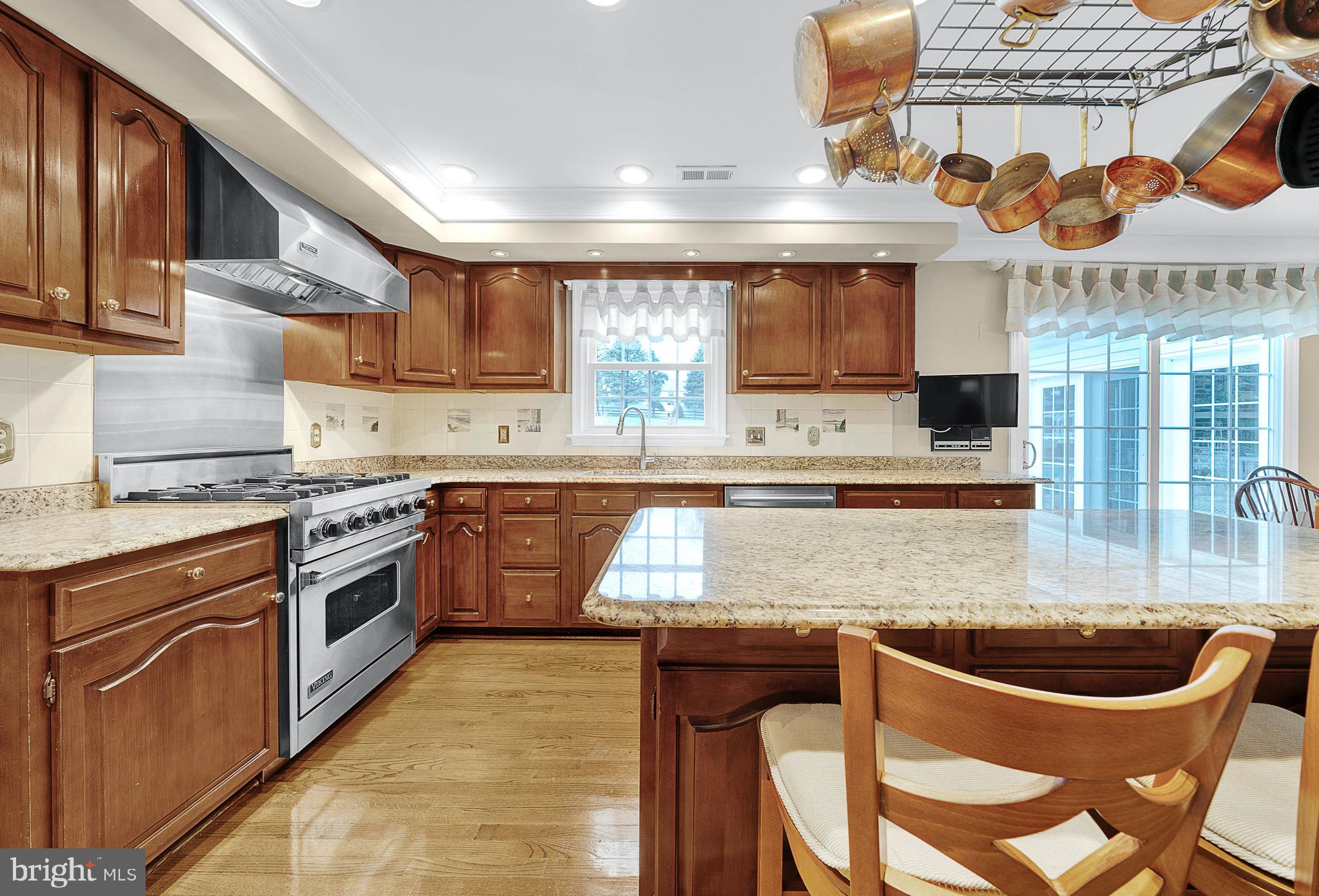 HIGHSPIRE - Residential