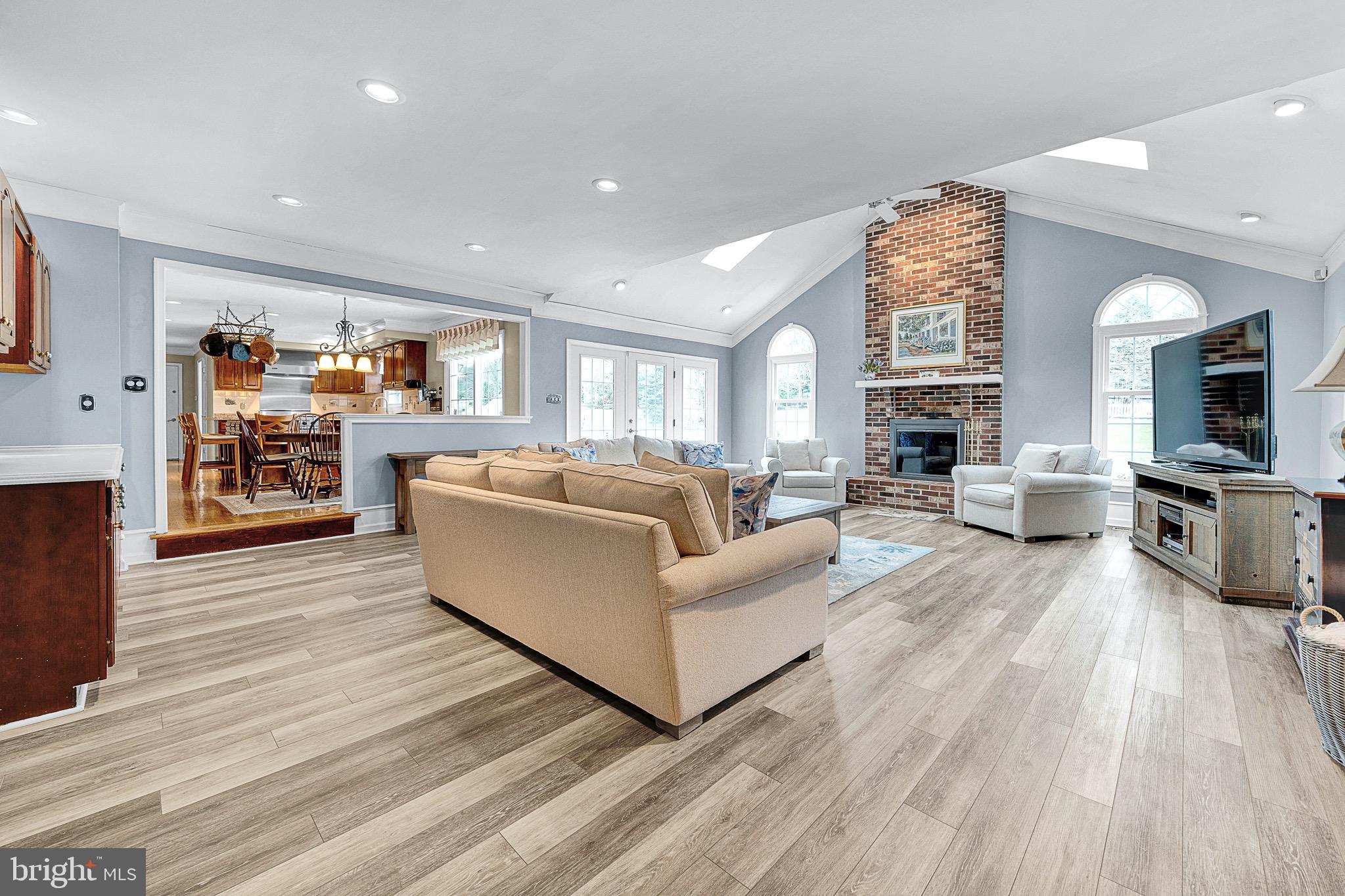 HIGHSPIRE - Residential