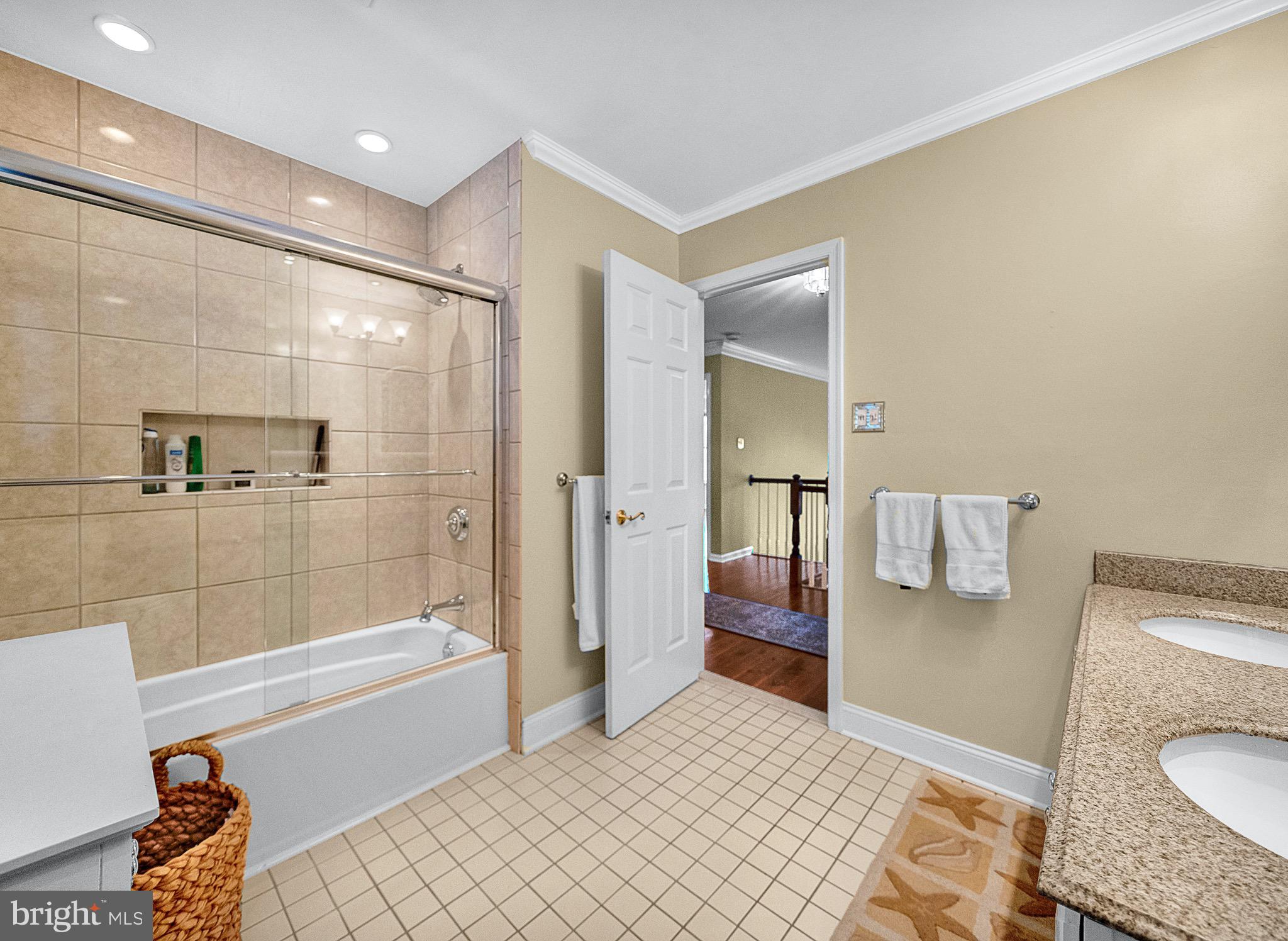 HIGHSPIRE - Residential