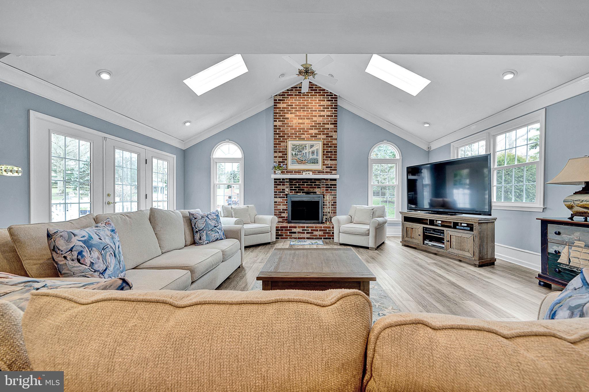 HIGHSPIRE - Residential