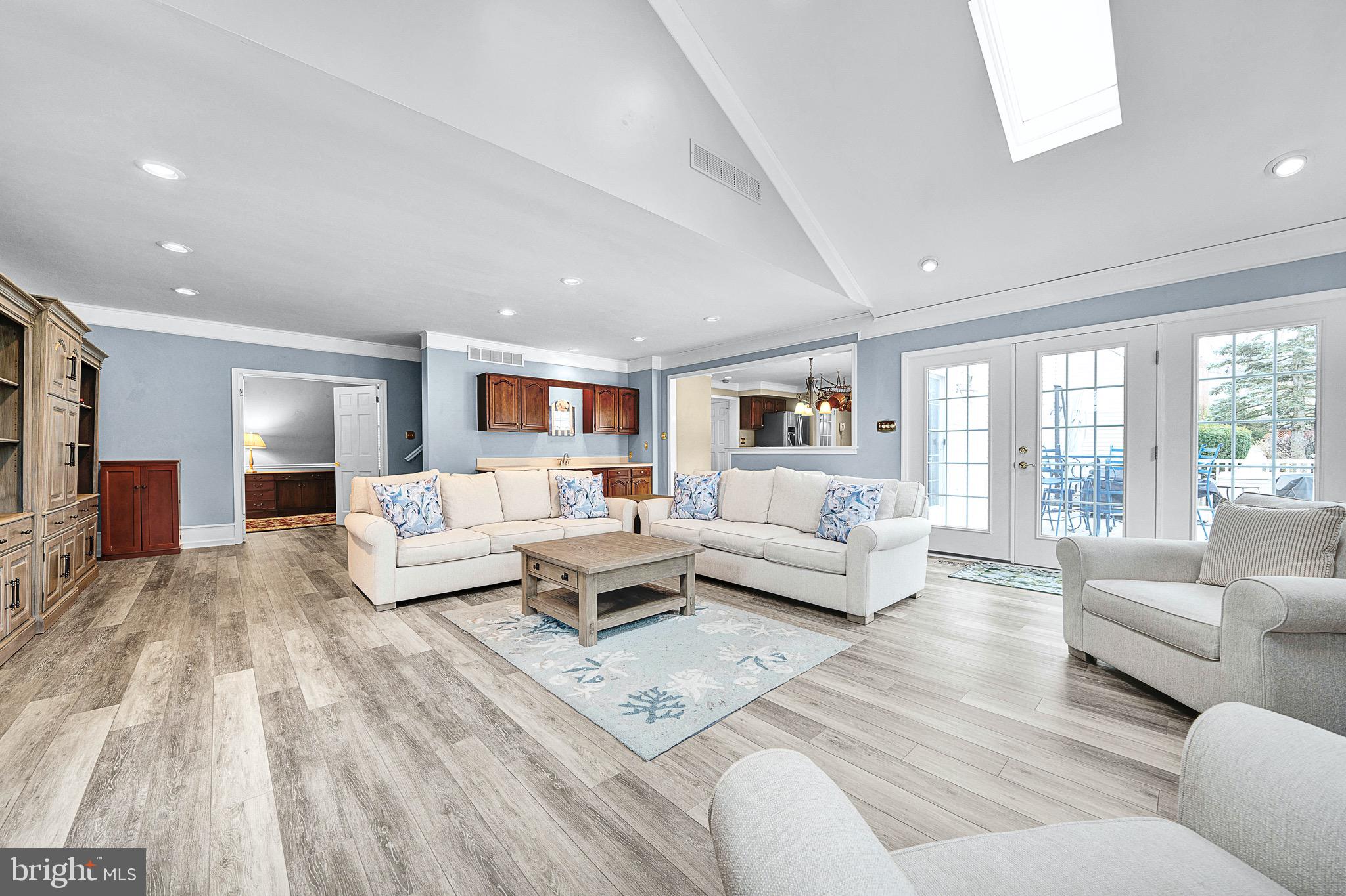 HIGHSPIRE - Residential