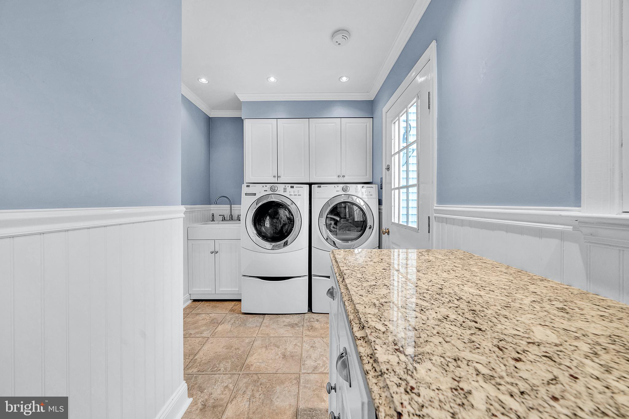 HIGHSPIRE - Residential