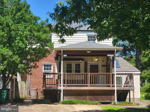 6016 39TH AVENUE HYATTSVILLE MD 20782