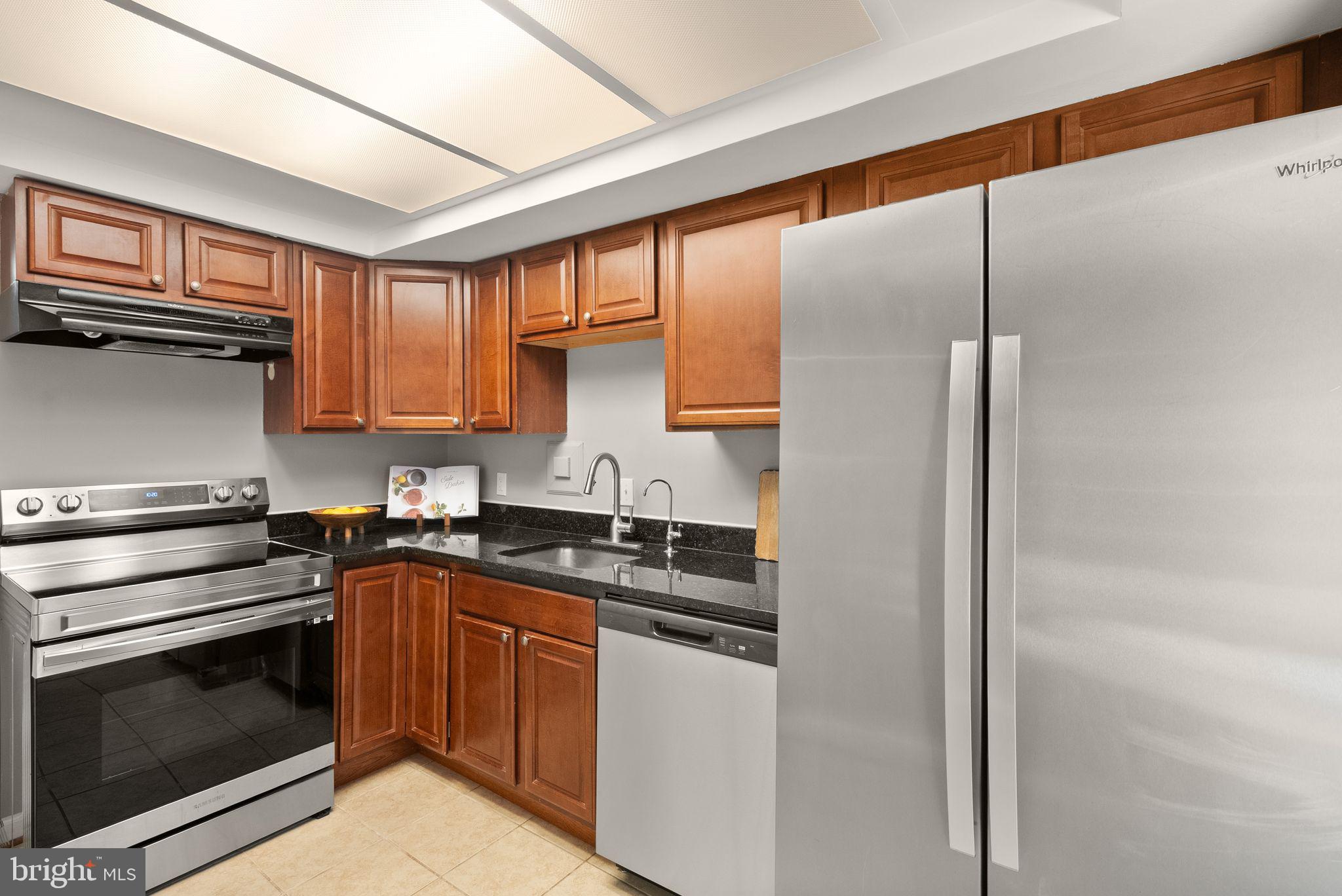 SUGARLAND RUN - Residential