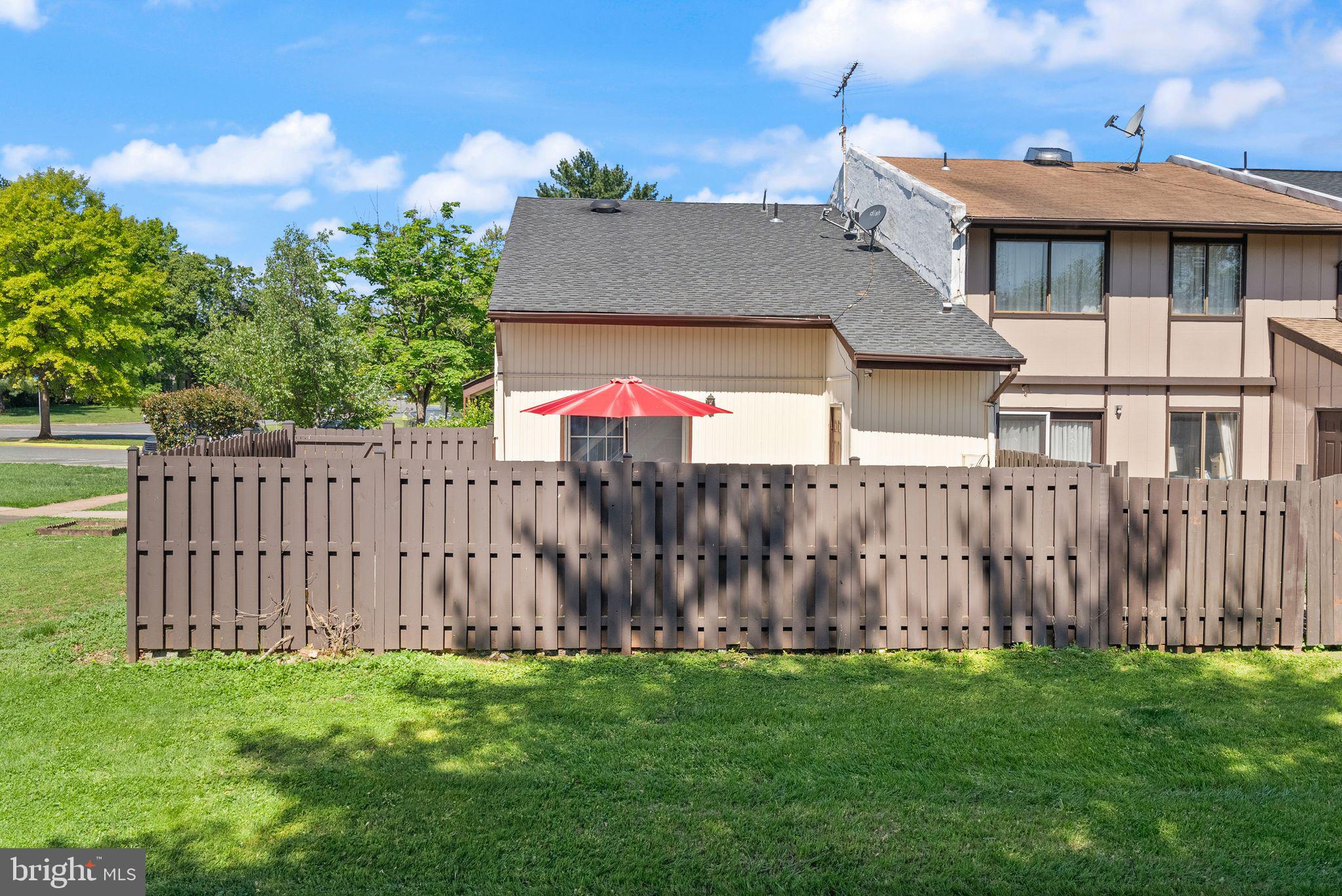 SUGARLAND RUN - Residential