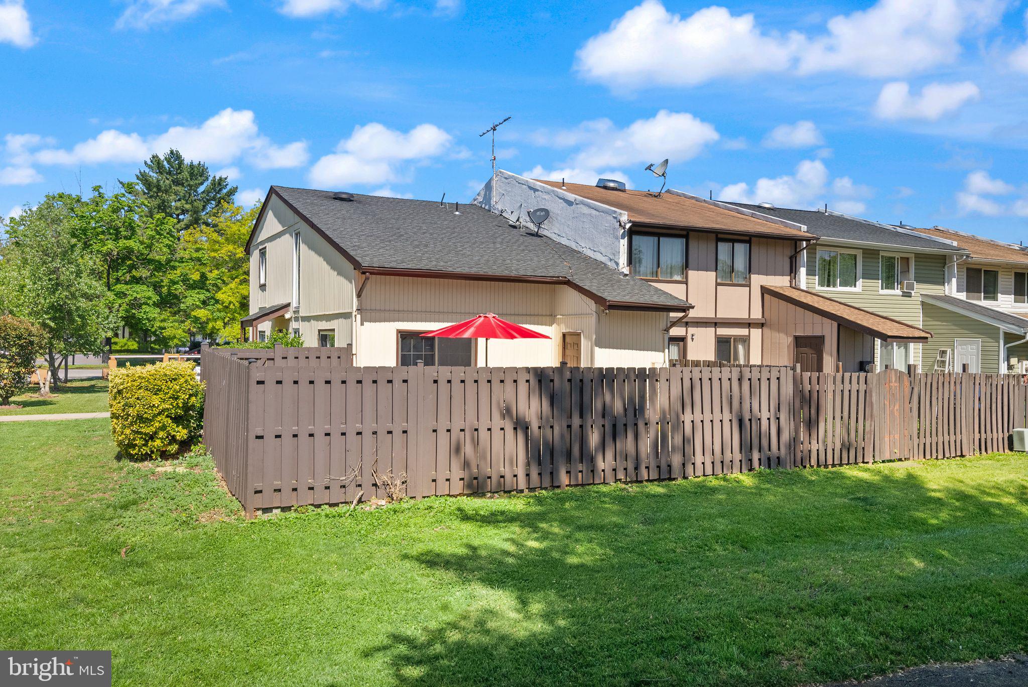 SUGARLAND RUN - Residential