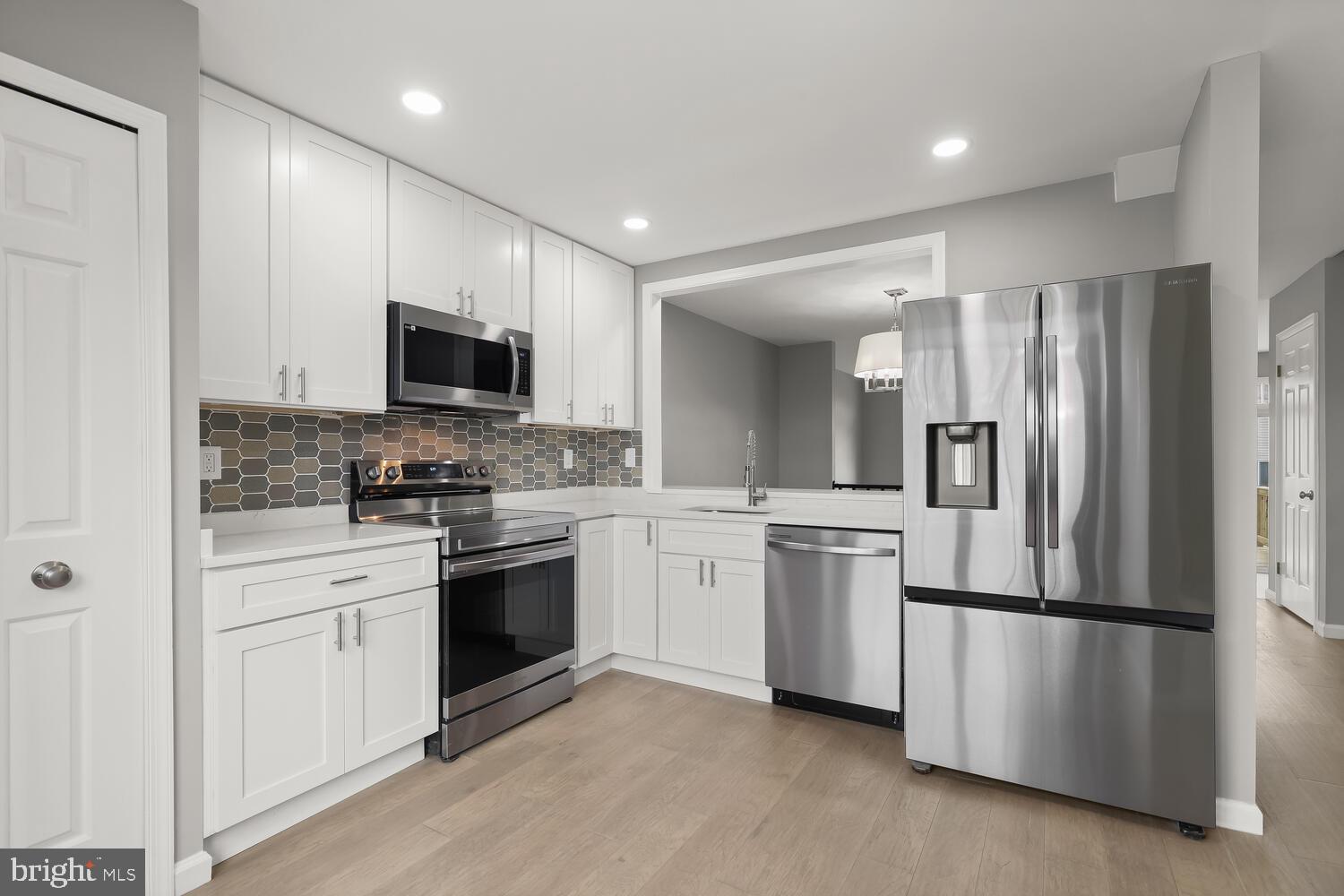 RIDGELYS CHOICE - Residential