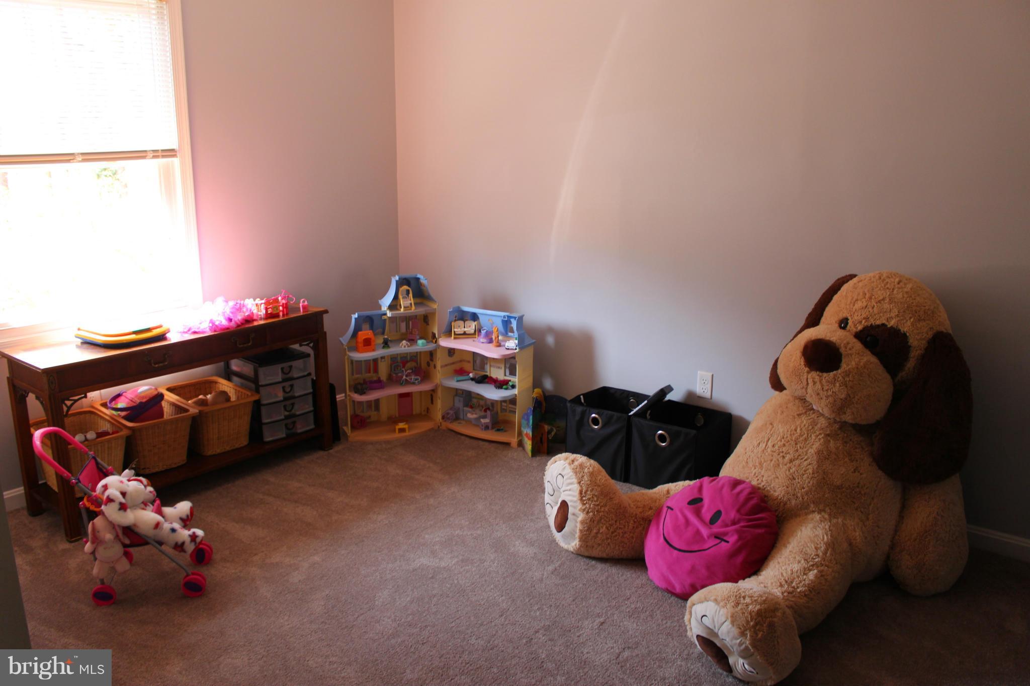 BATTLEFIELD GREEN - Residential