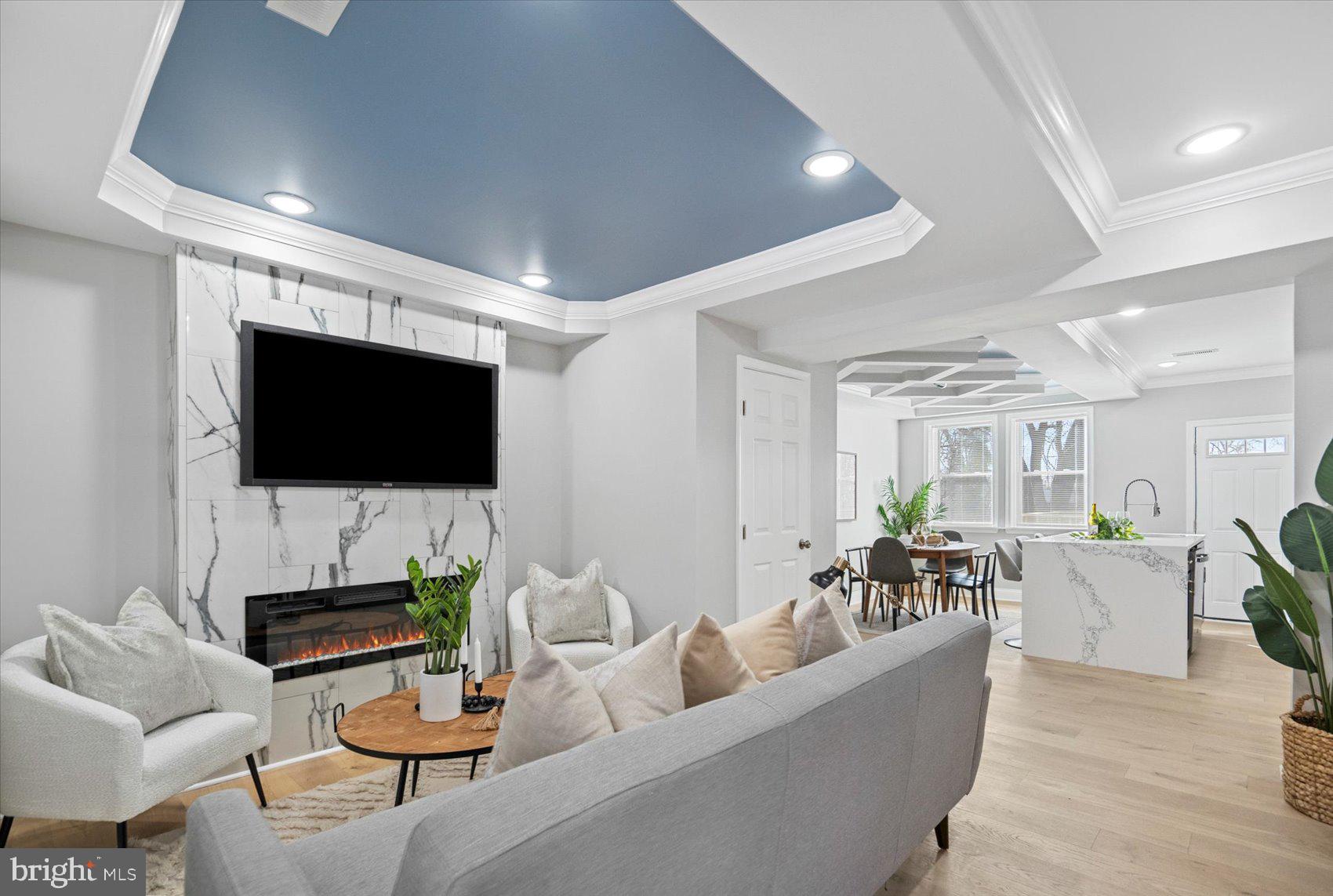 WOODMERE - Residential