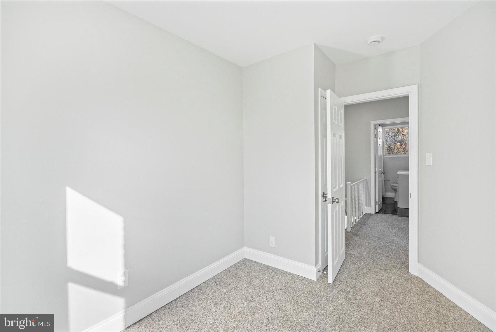 WOODMERE - Residential