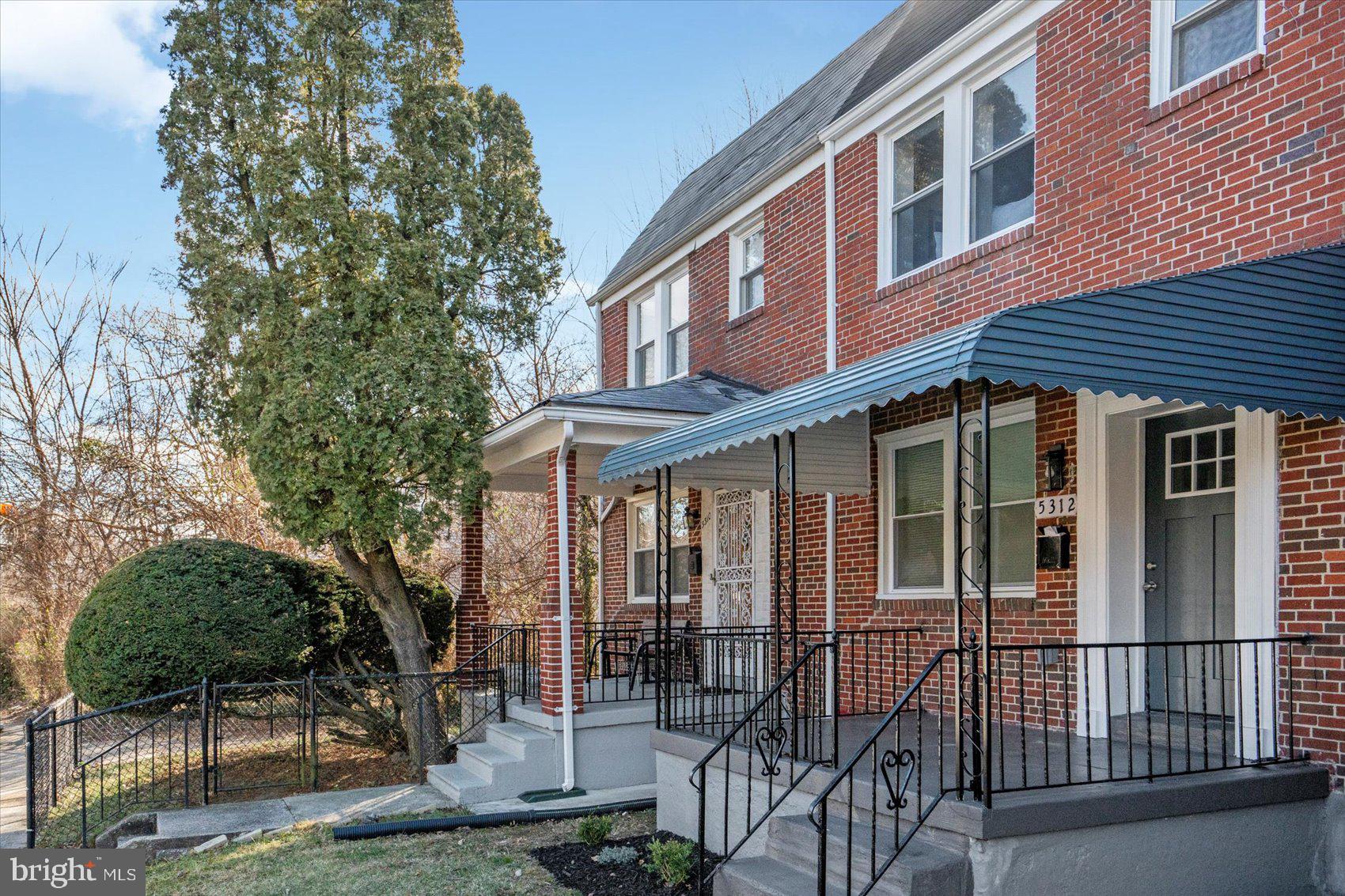 WOODMERE - Residential