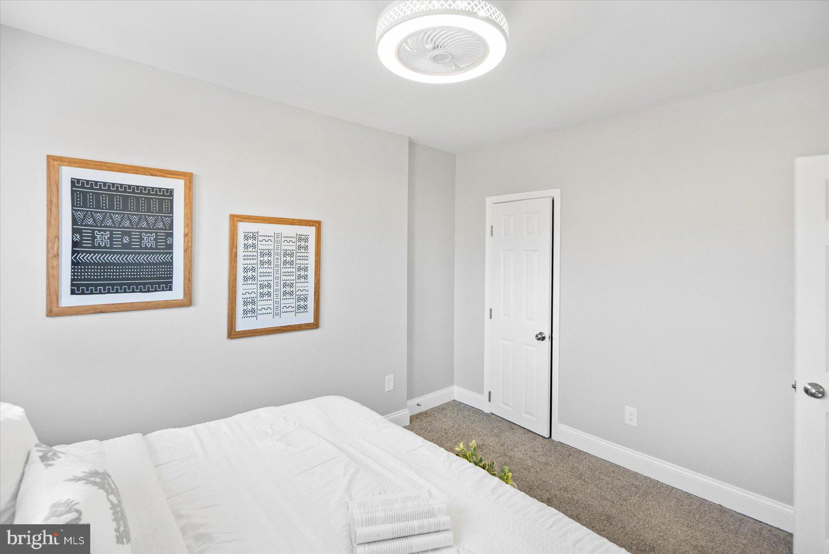 WOODMERE - Residential