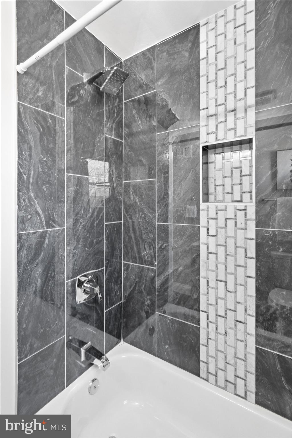 WOODMERE - Residential