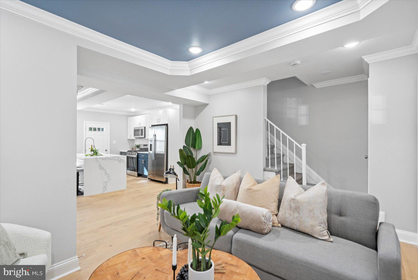 WOODMERE - Residential