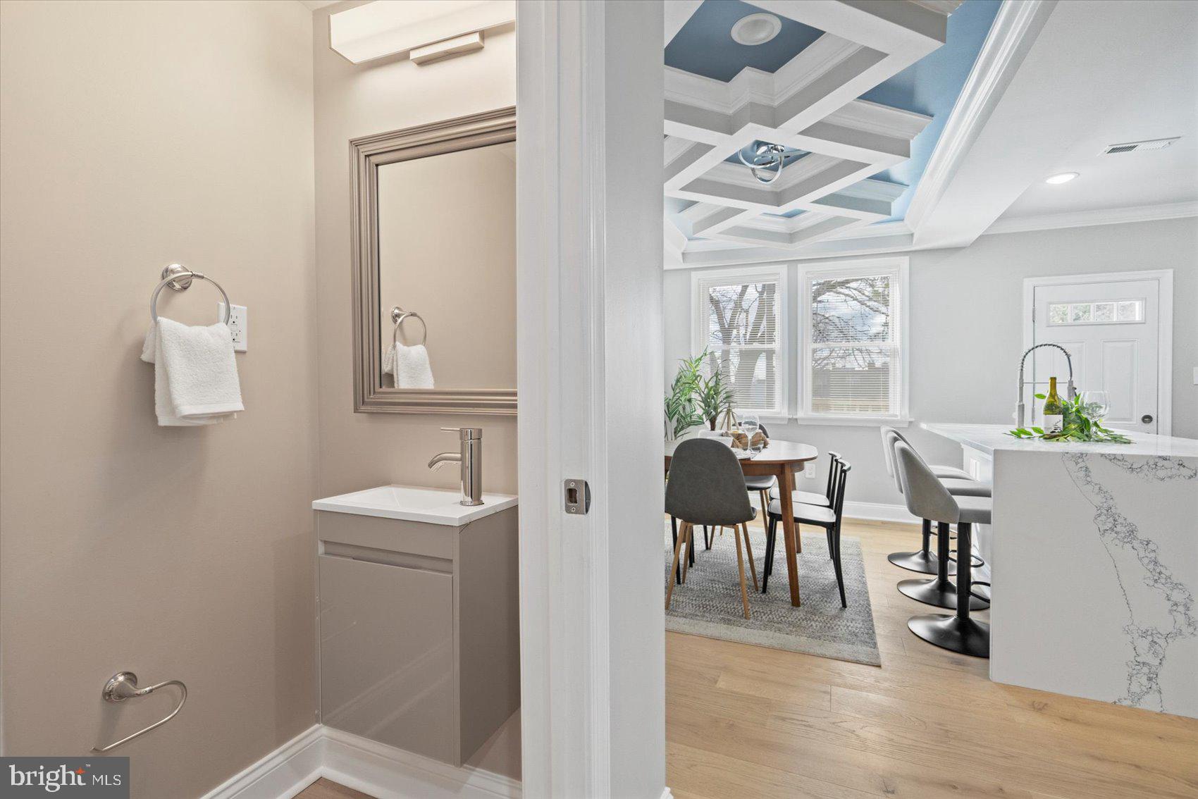 WOODMERE - Residential