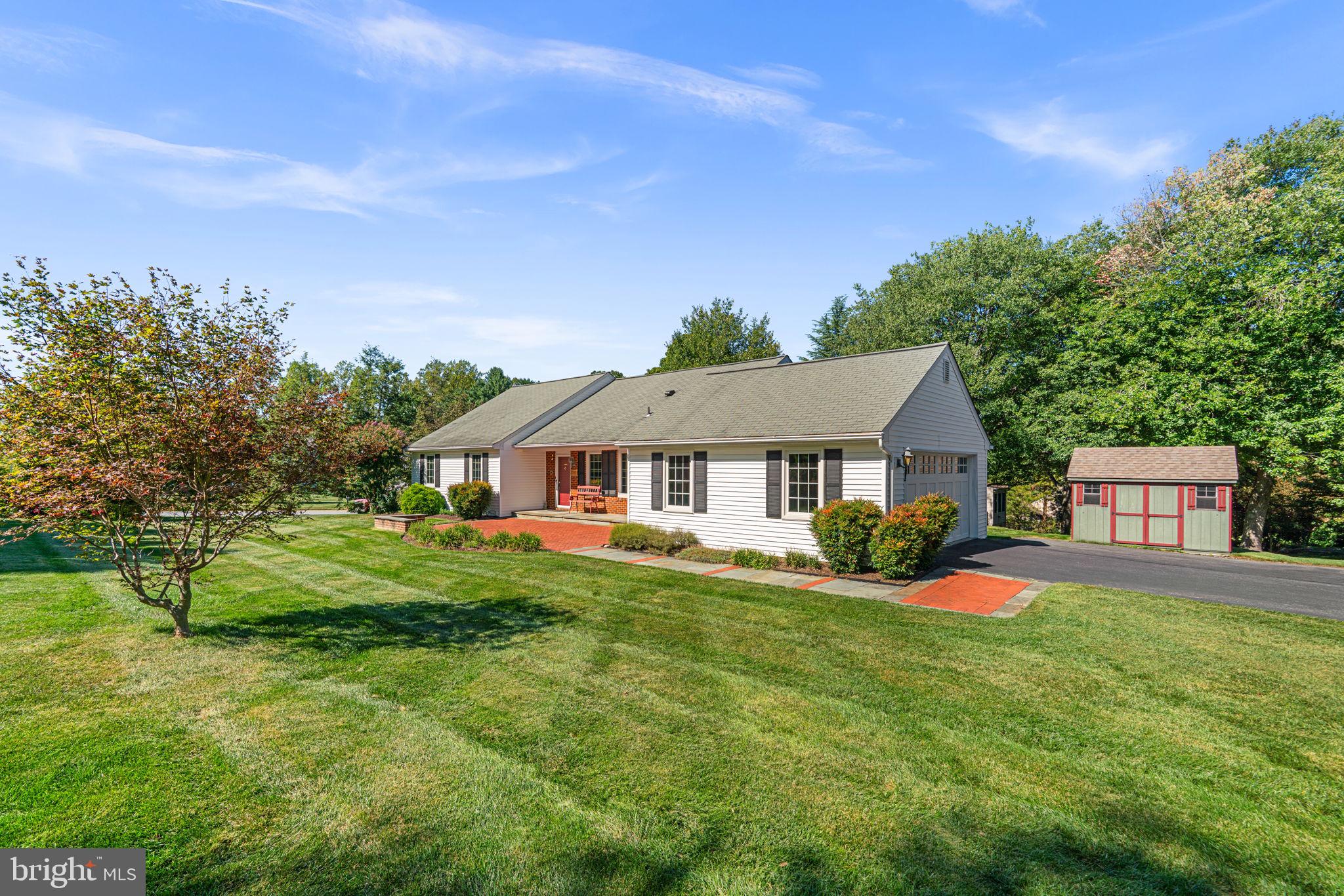 8475 ROOSTER COURT