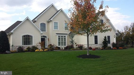 LAUREL POND NORTH - Residential
