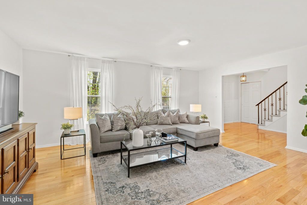Photo of 15 Cardinal Court, MARLTON, NJ 08053 (MLS # NJBL2110258)