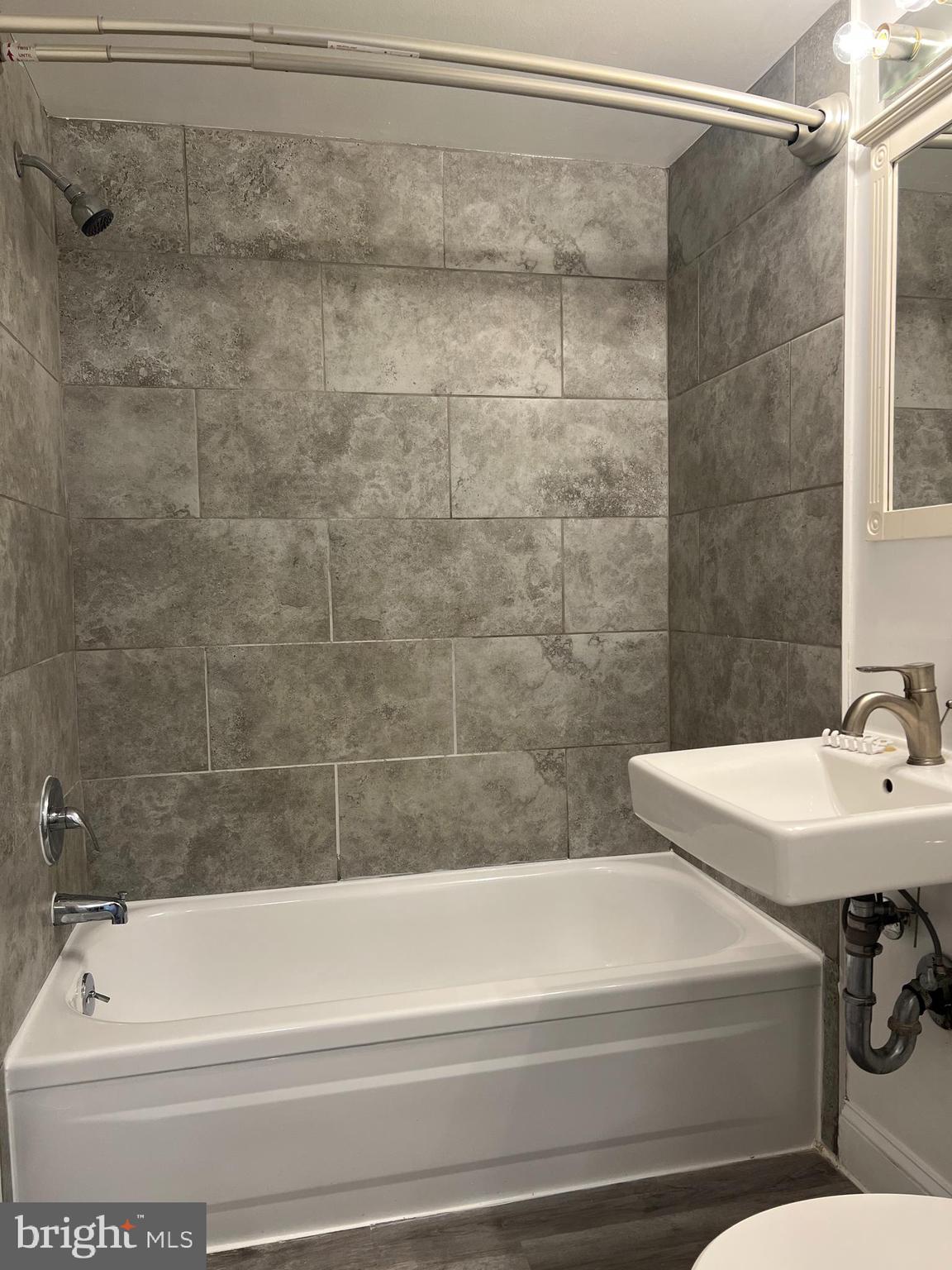 MARYLAND FARMS - Residential Lease