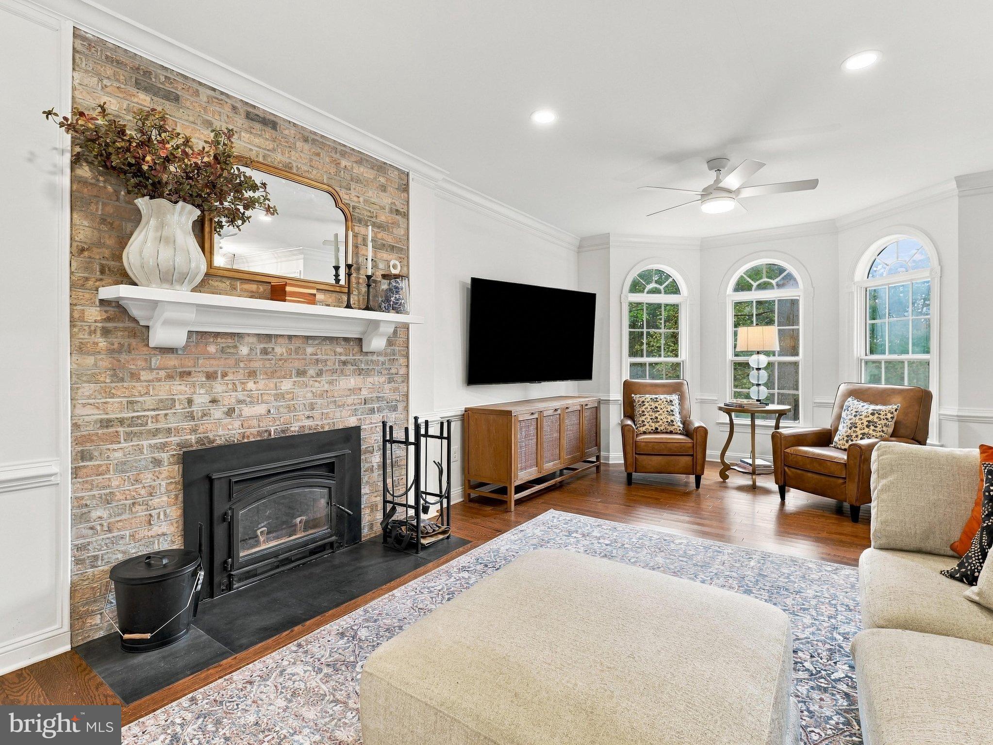 9153 CRYSTAL FALLS DRIVE