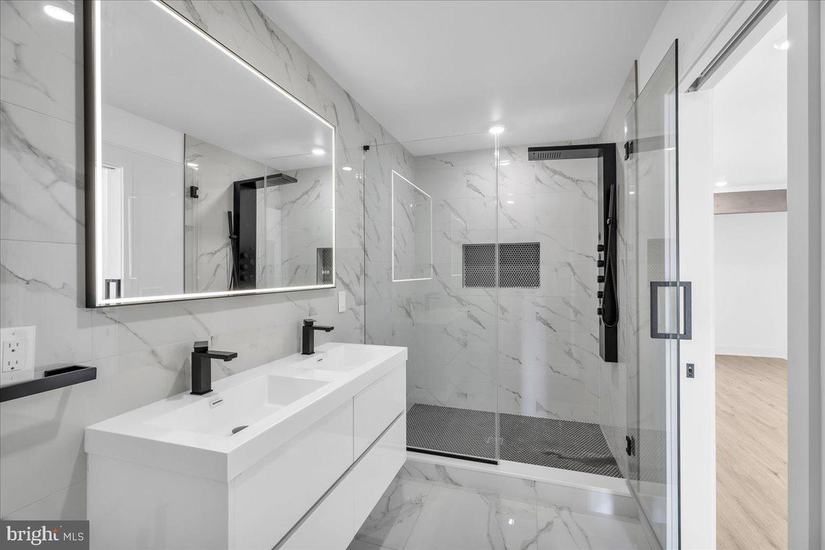 FISHTOWN - Residential