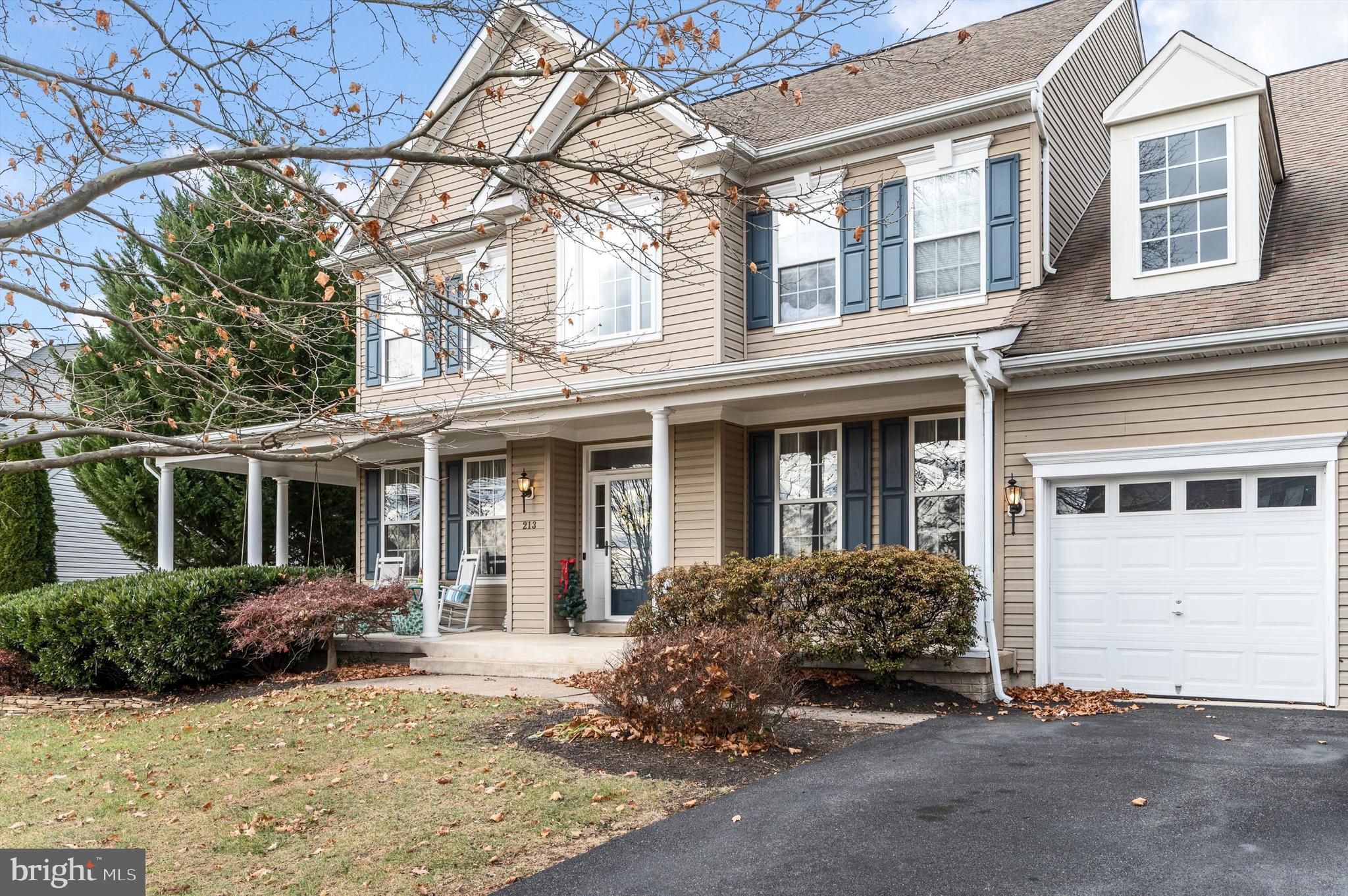 FIELDSTONE - Residential