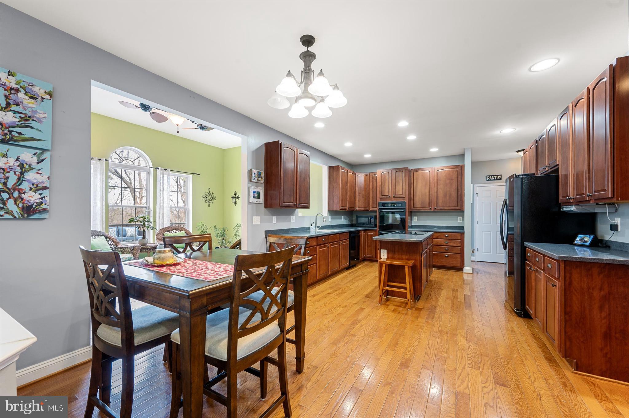 FIELDSTONE - Residential