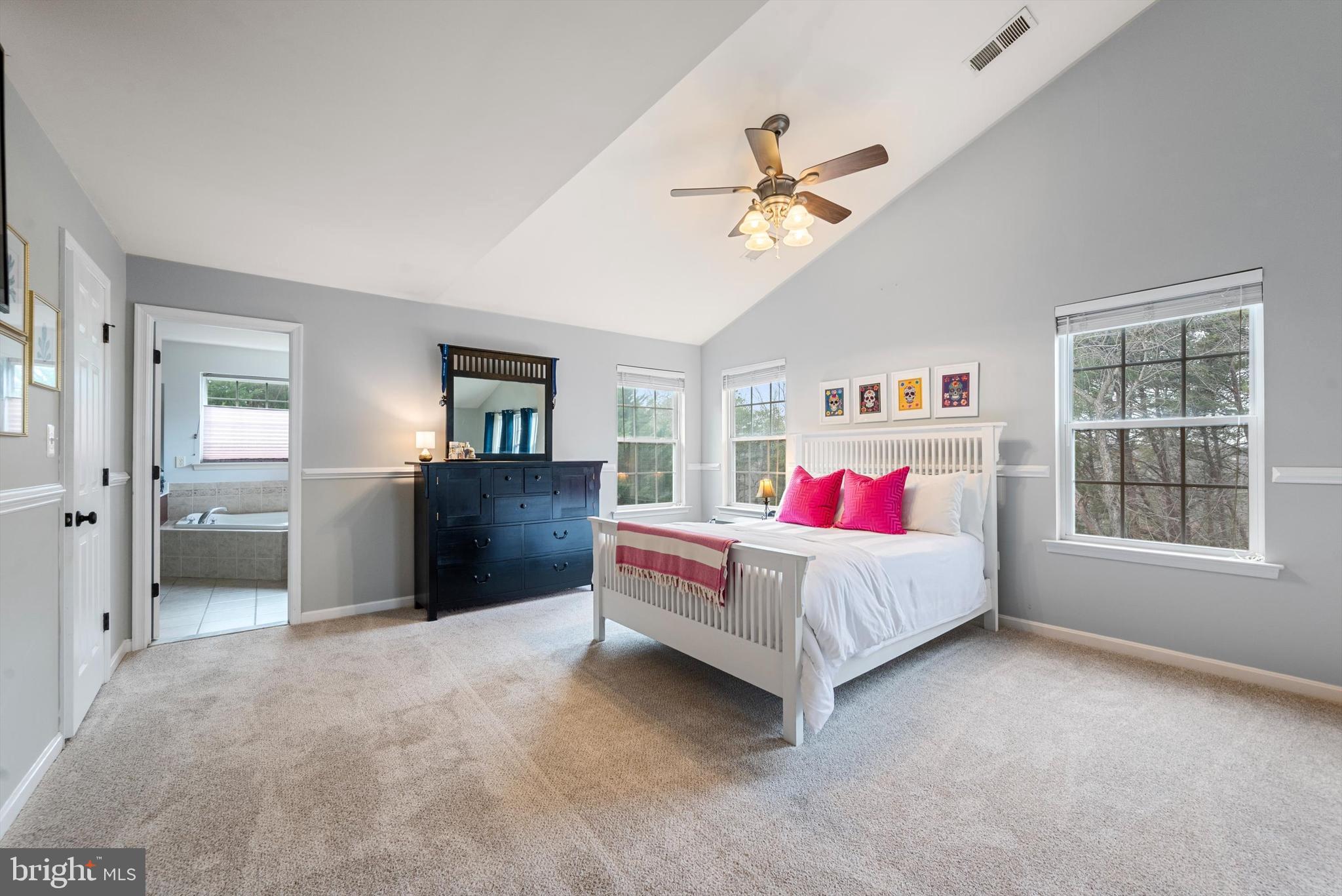 FIELDSTONE - Residential