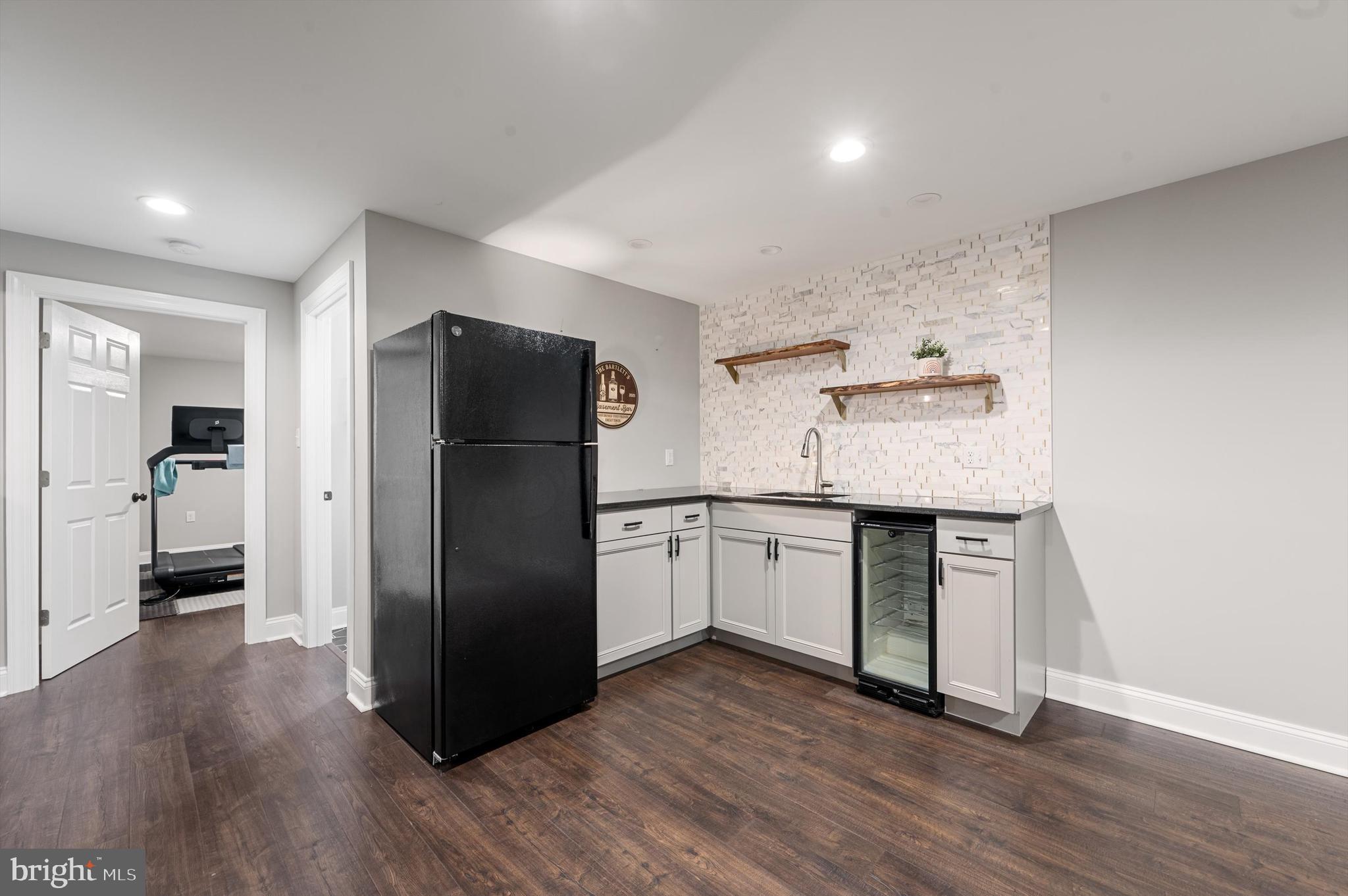 FIELDSTONE - Residential