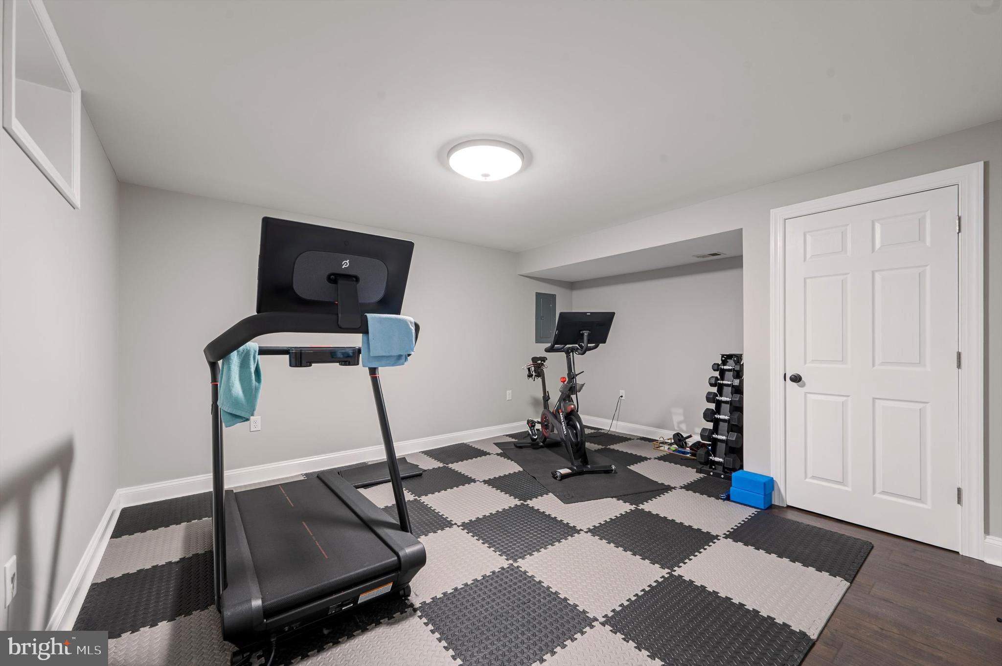 FIELDSTONE - Residential