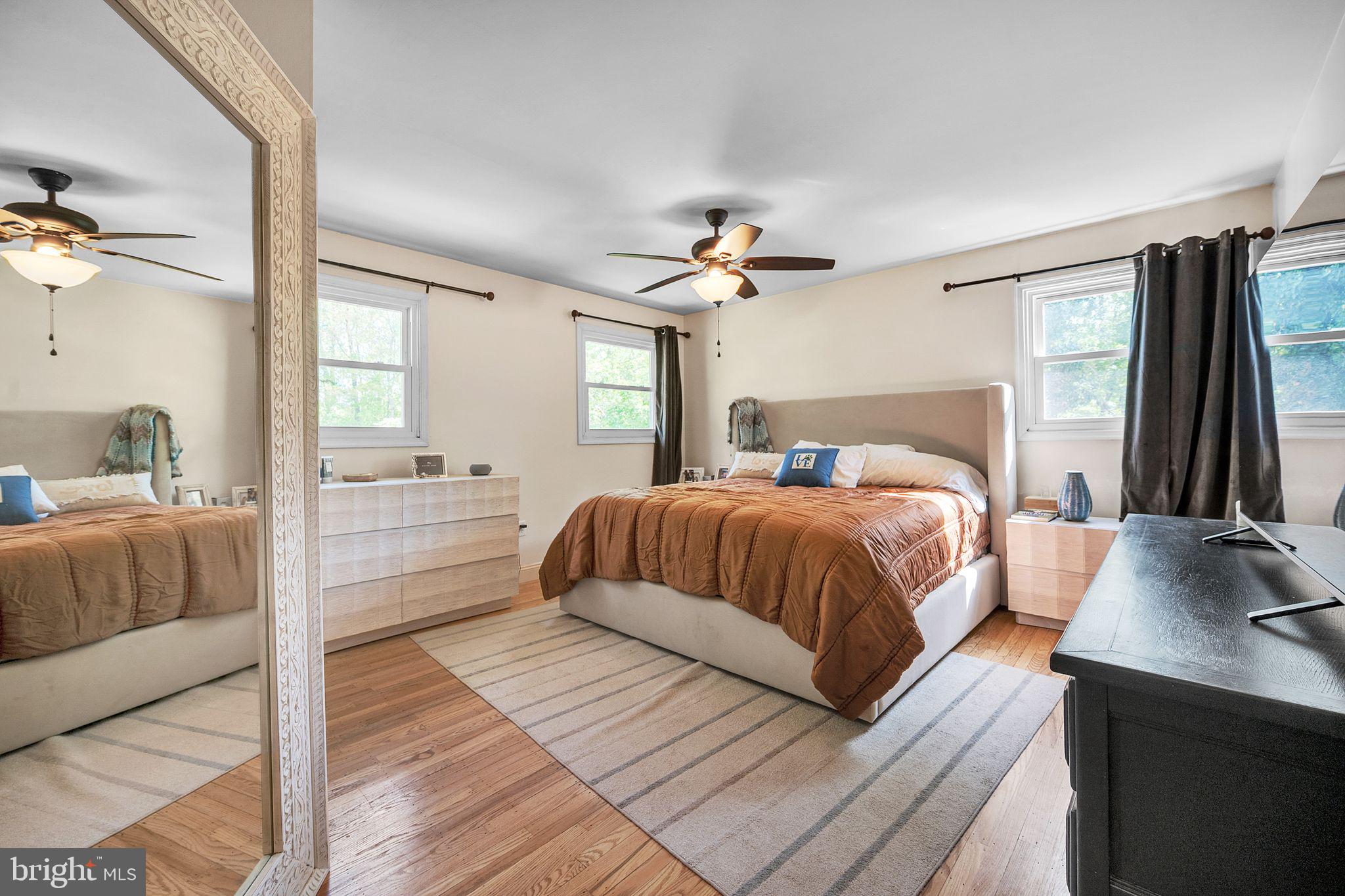 ORCHARD HILLS - Residential