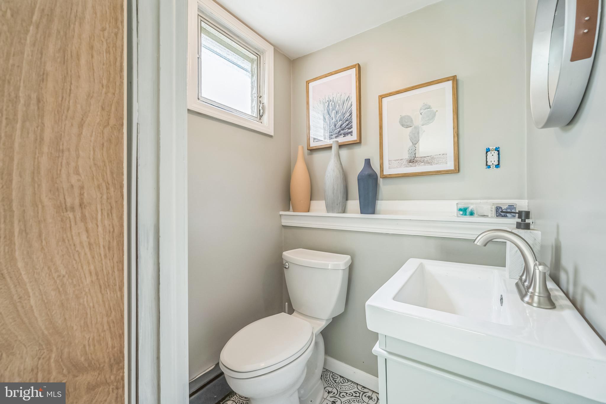 ORCHARD HILLS - Residential