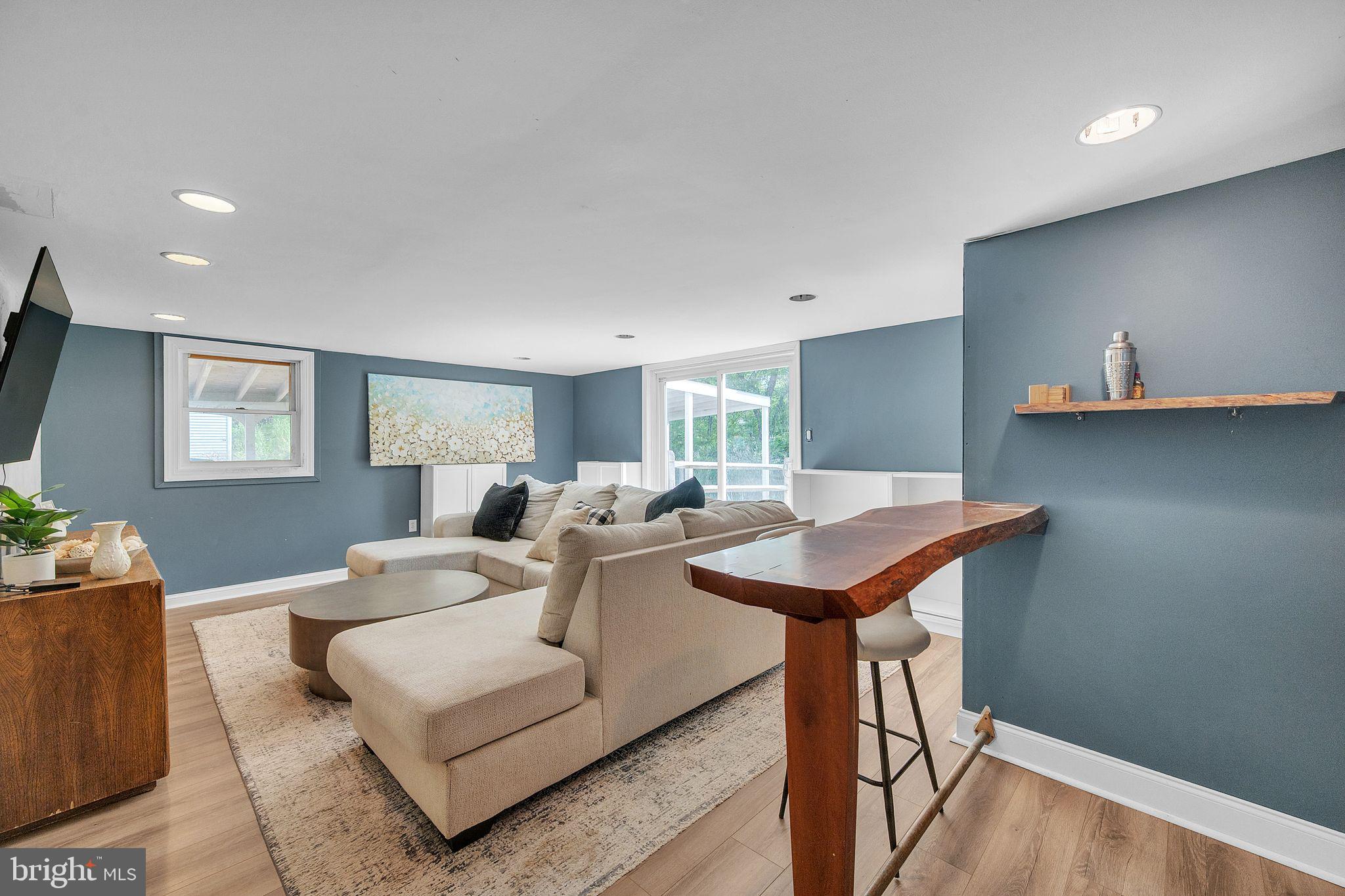 ORCHARD HILLS - Residential