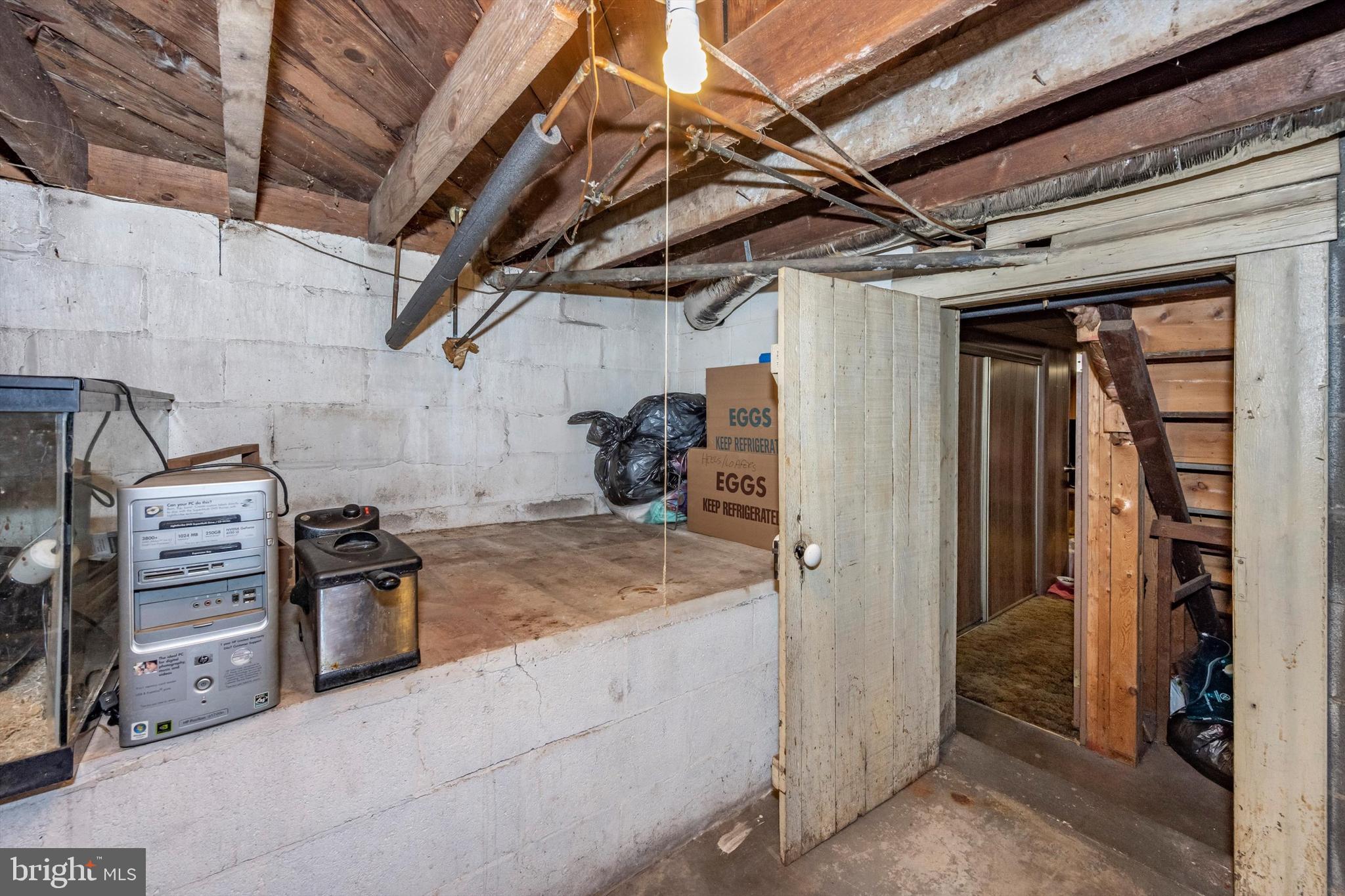 LINDEN HILLS - Residential