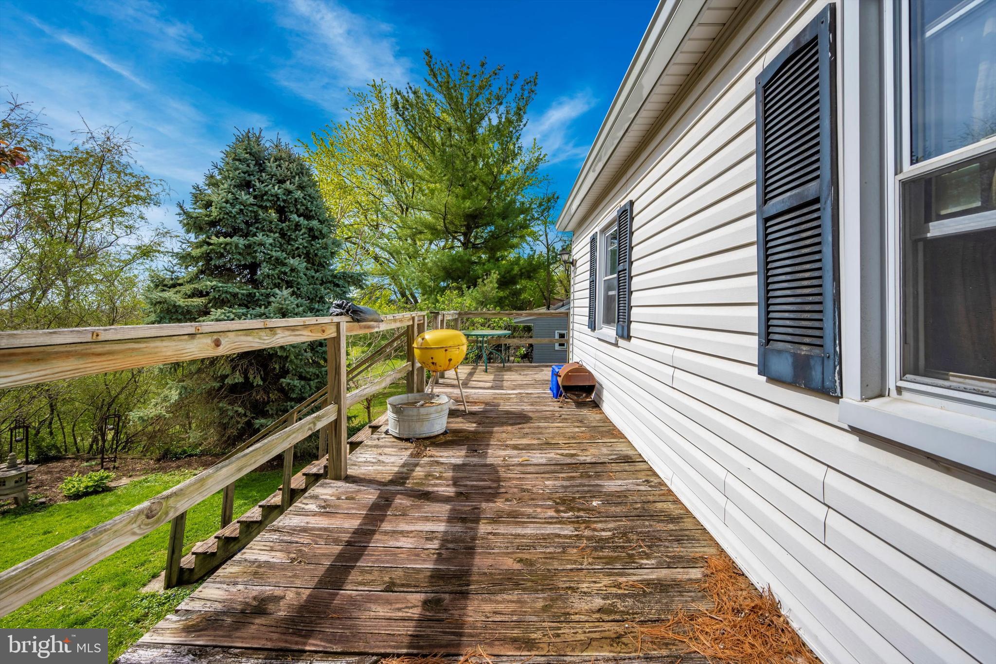 LINDEN HILLS - Residential