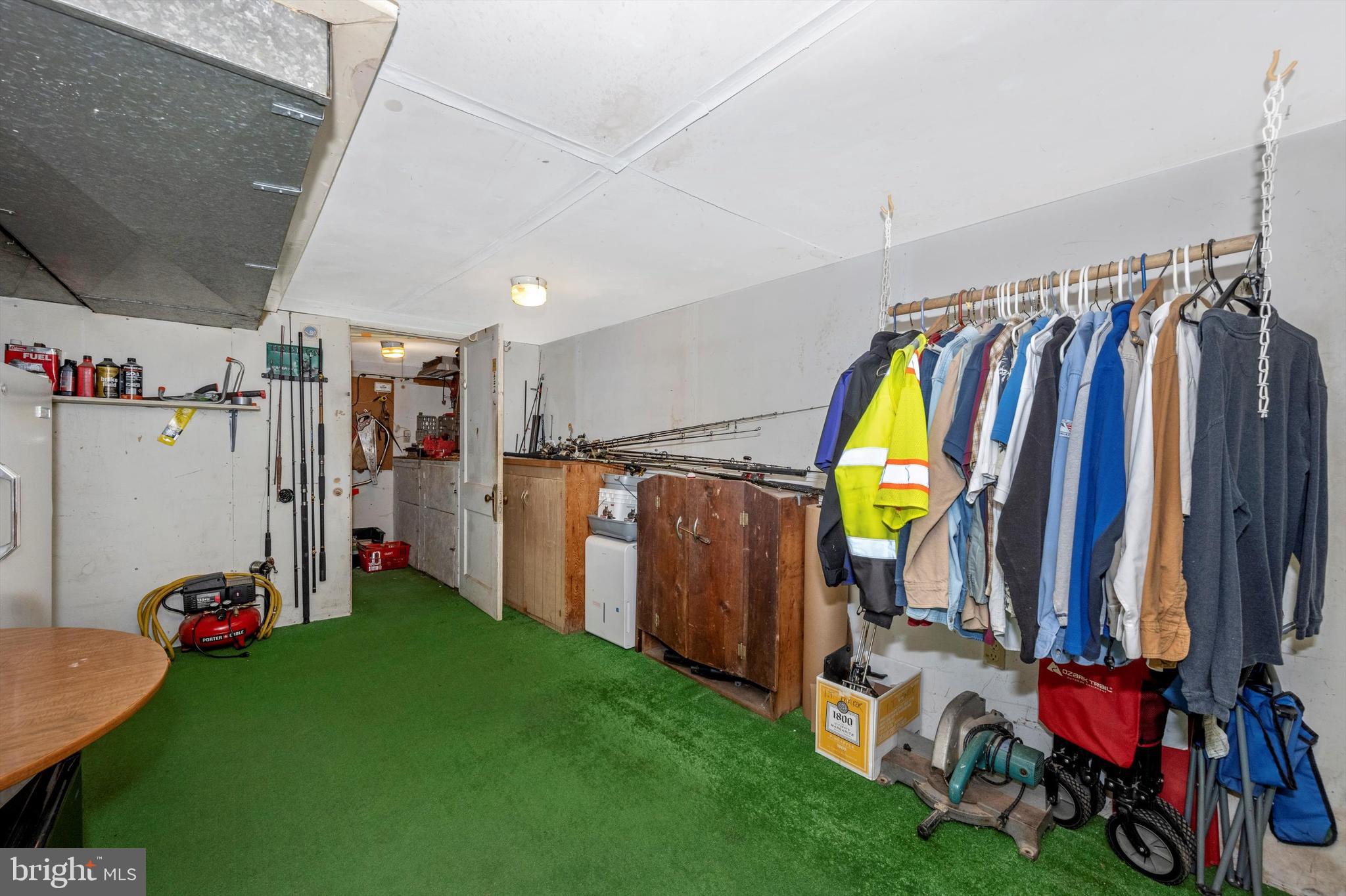 LINDEN HILLS - Residential